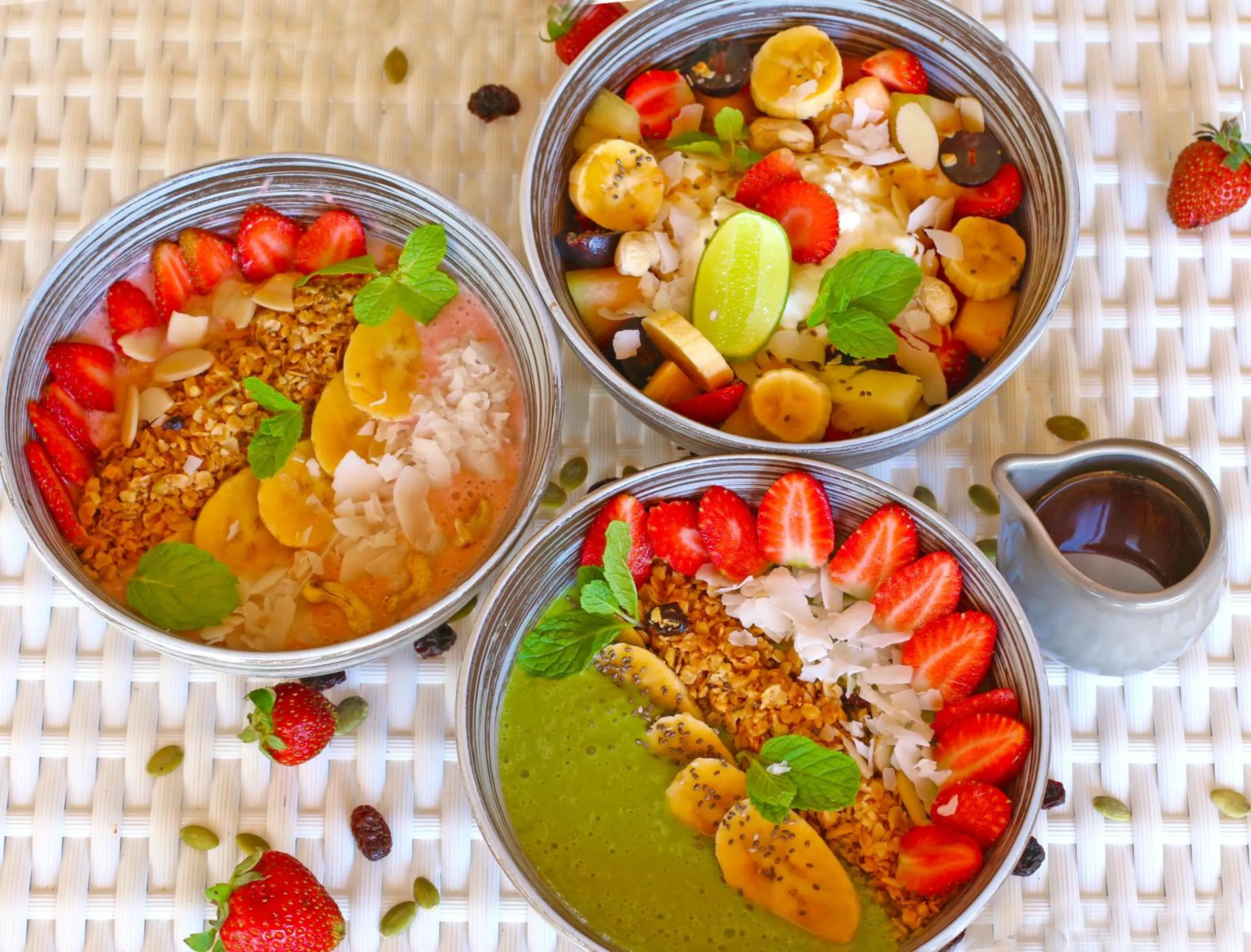 Restaurant/places to eat in Theanna Villa and Spa Canggu