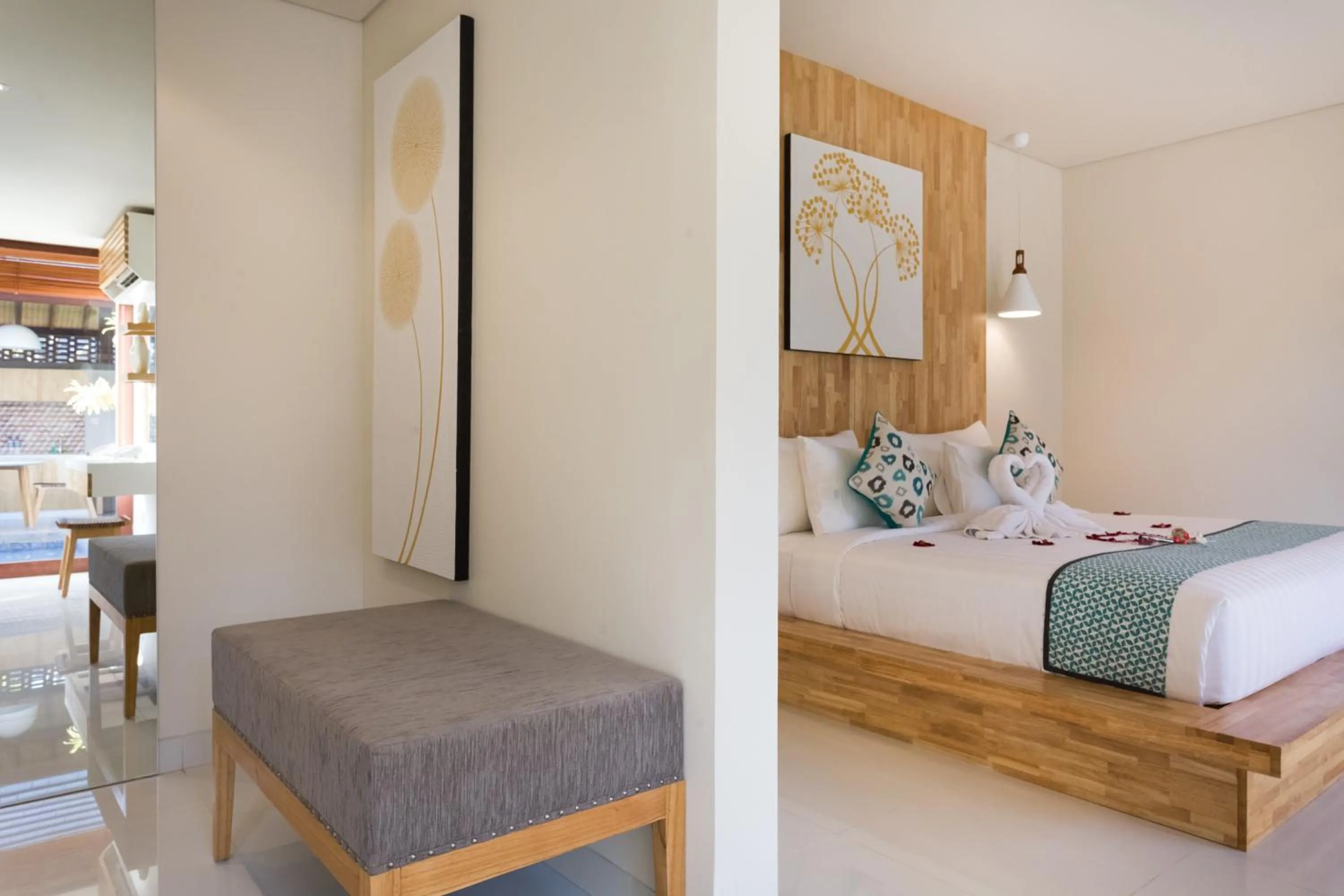 Bedroom, Bed in Theanna Villa and Spa Canggu