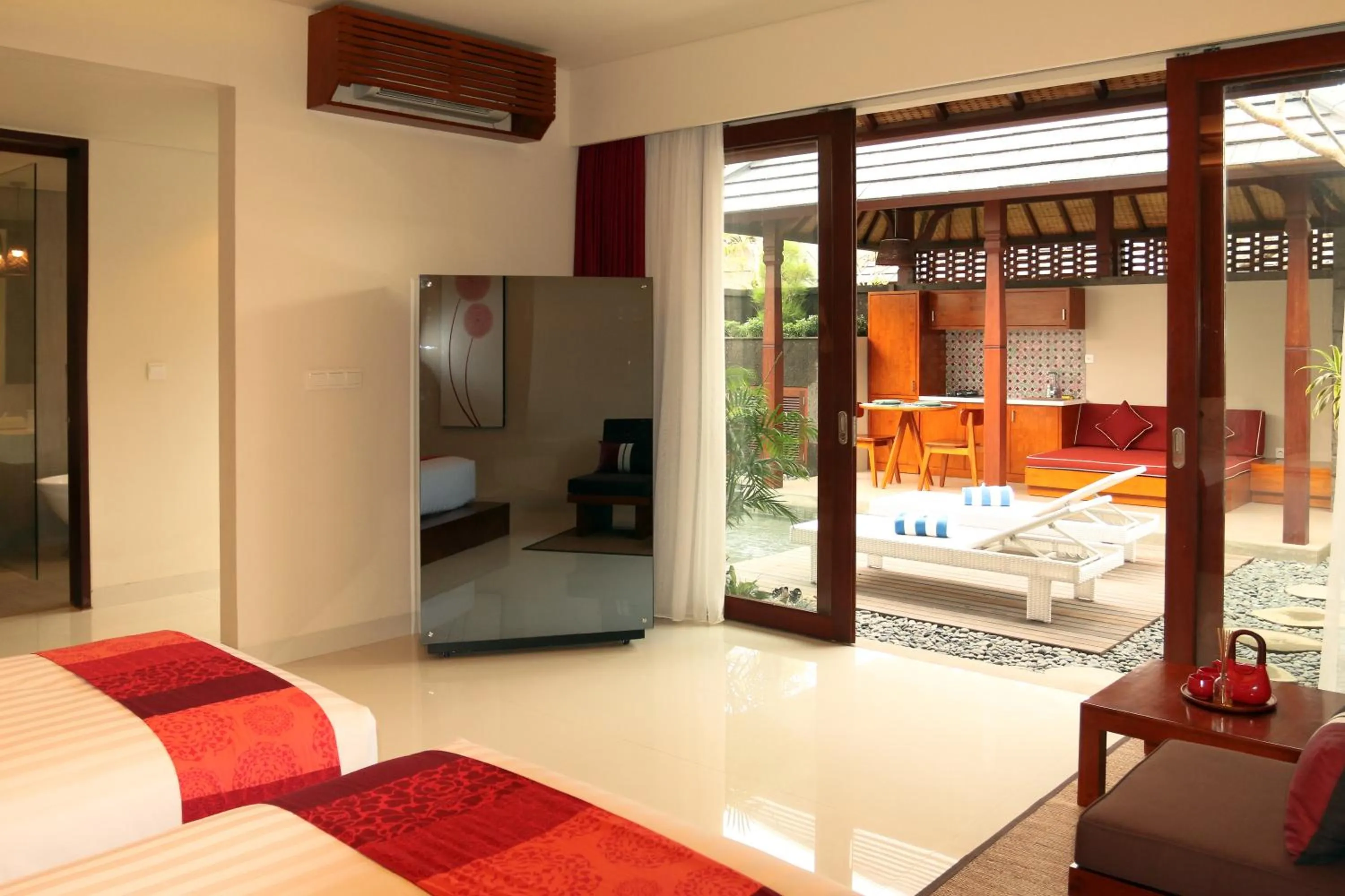 Coffee/tea facilities, Bed in Theanna Villa and Spa Canggu