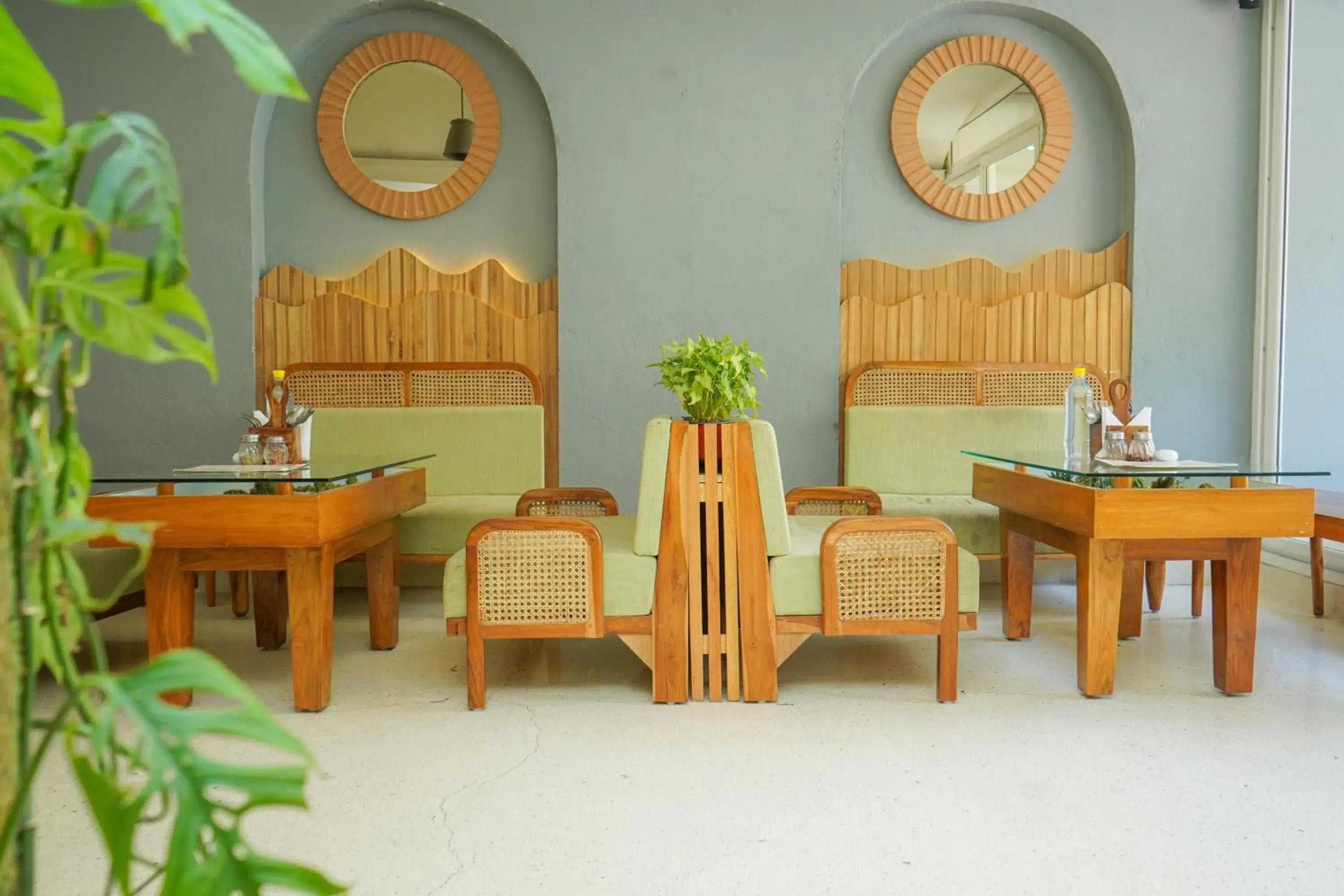 Restaurant/places to eat in Hotel Ishan - A Ganges Riverside Retreat by Salvus Restaurant/places to eat in Hotel Ishan - A Ganges Riverside Retreat by Salvus