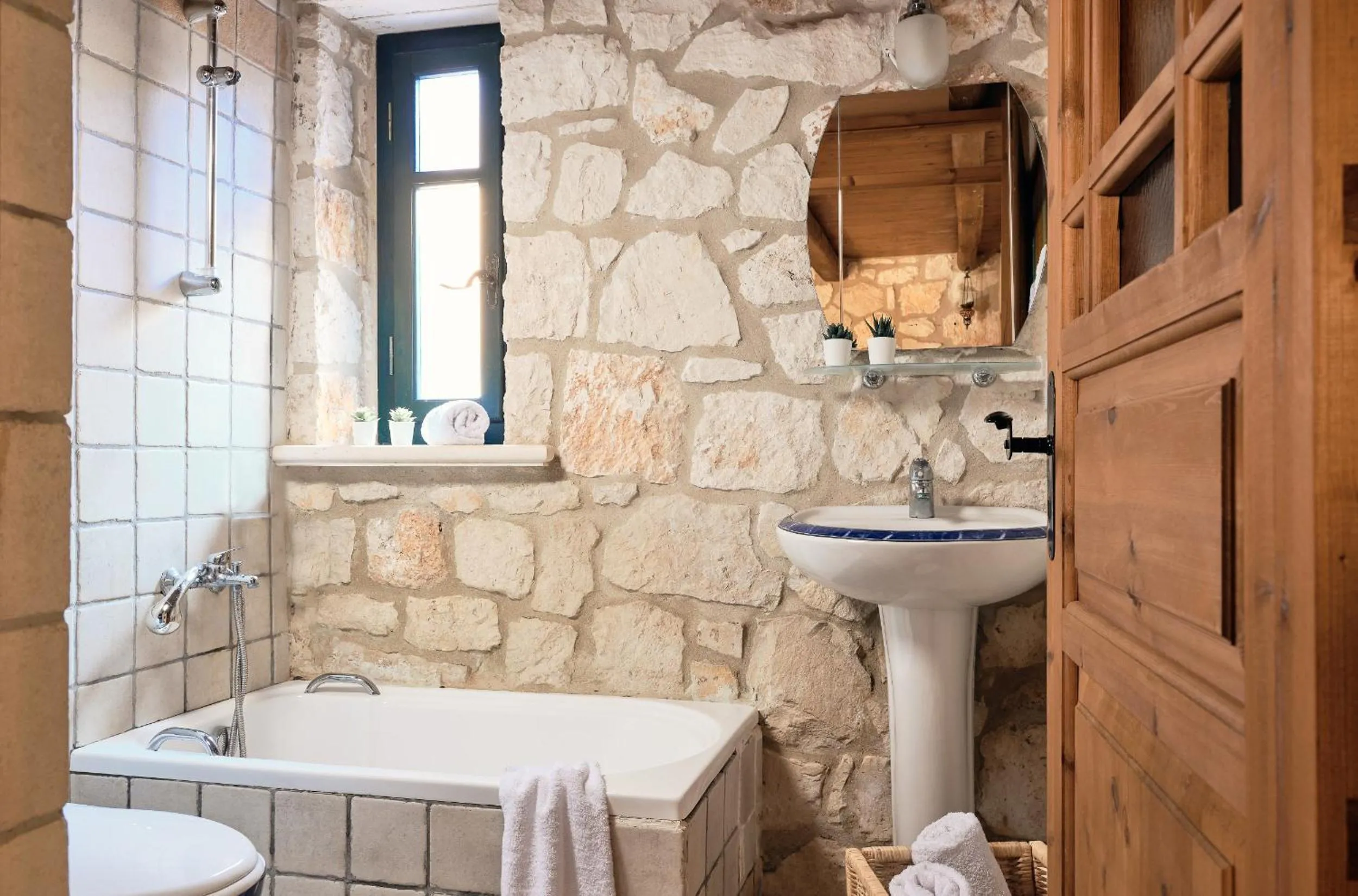 Bathroom in Diamond Suites