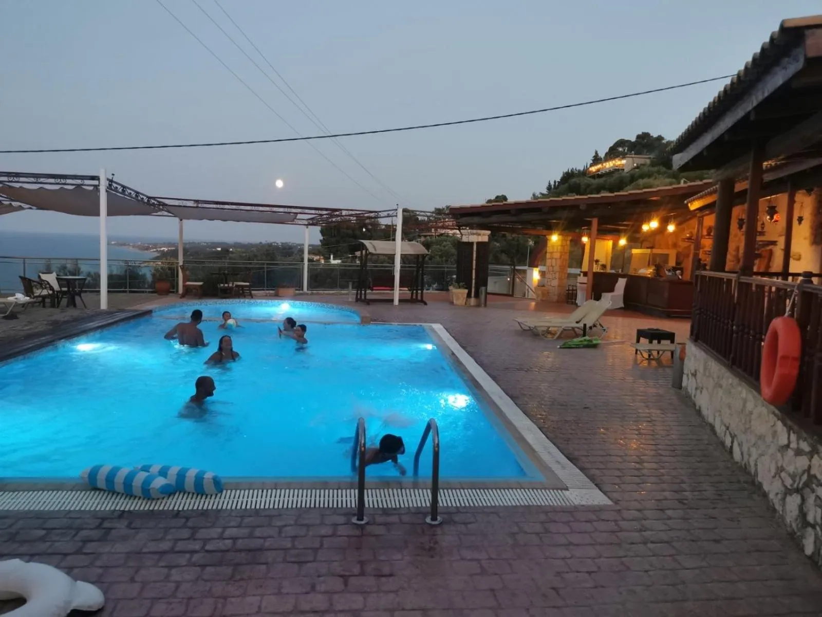 Swimming pool in Diamond Suites