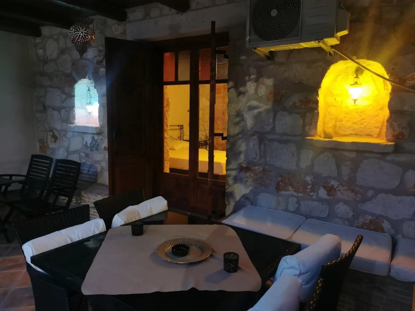 Property building in Diamond Suites