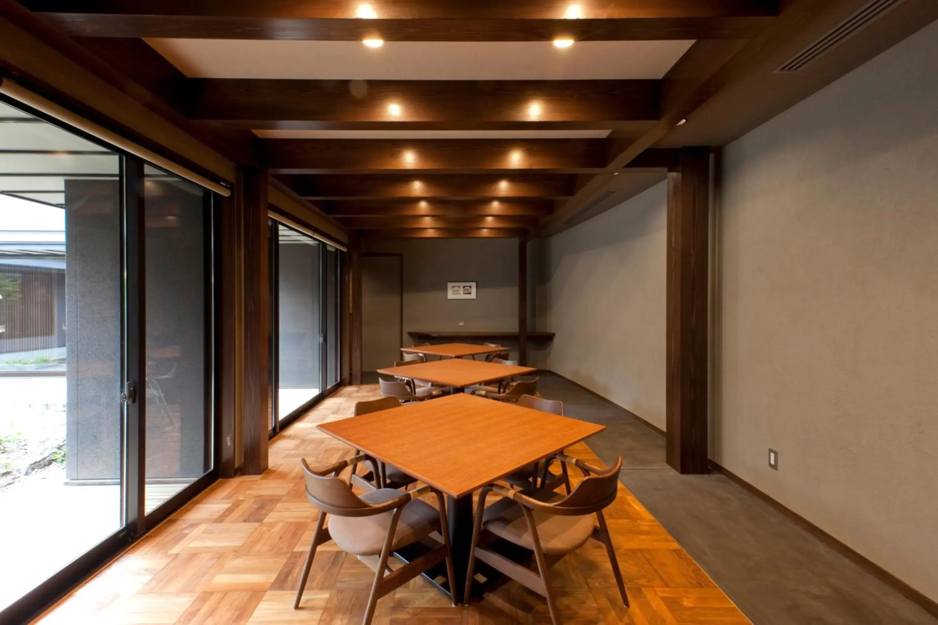 Restaurant/places to eat in AMANE resort GAHAMA Restaurant/places to eat in AMANE resort GAHAMA
