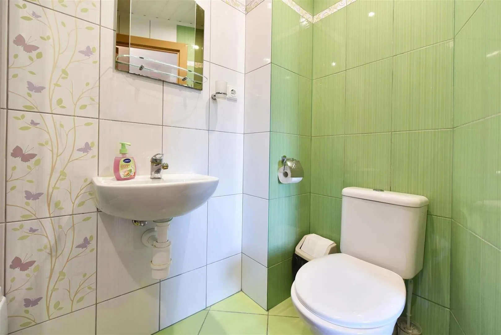 Bathroom in Almuka
