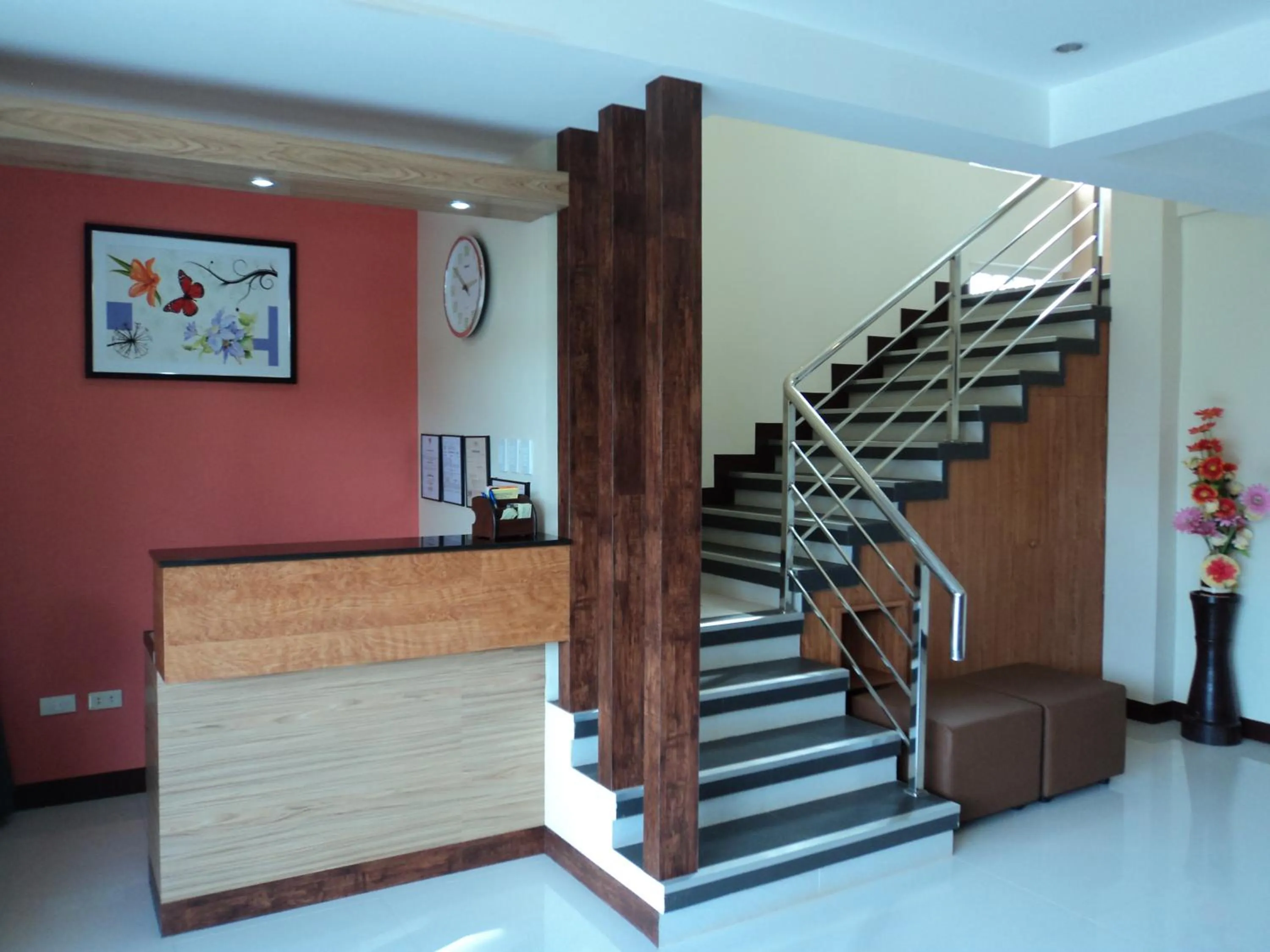 Lobby or reception in Greenfields Tourist Inn