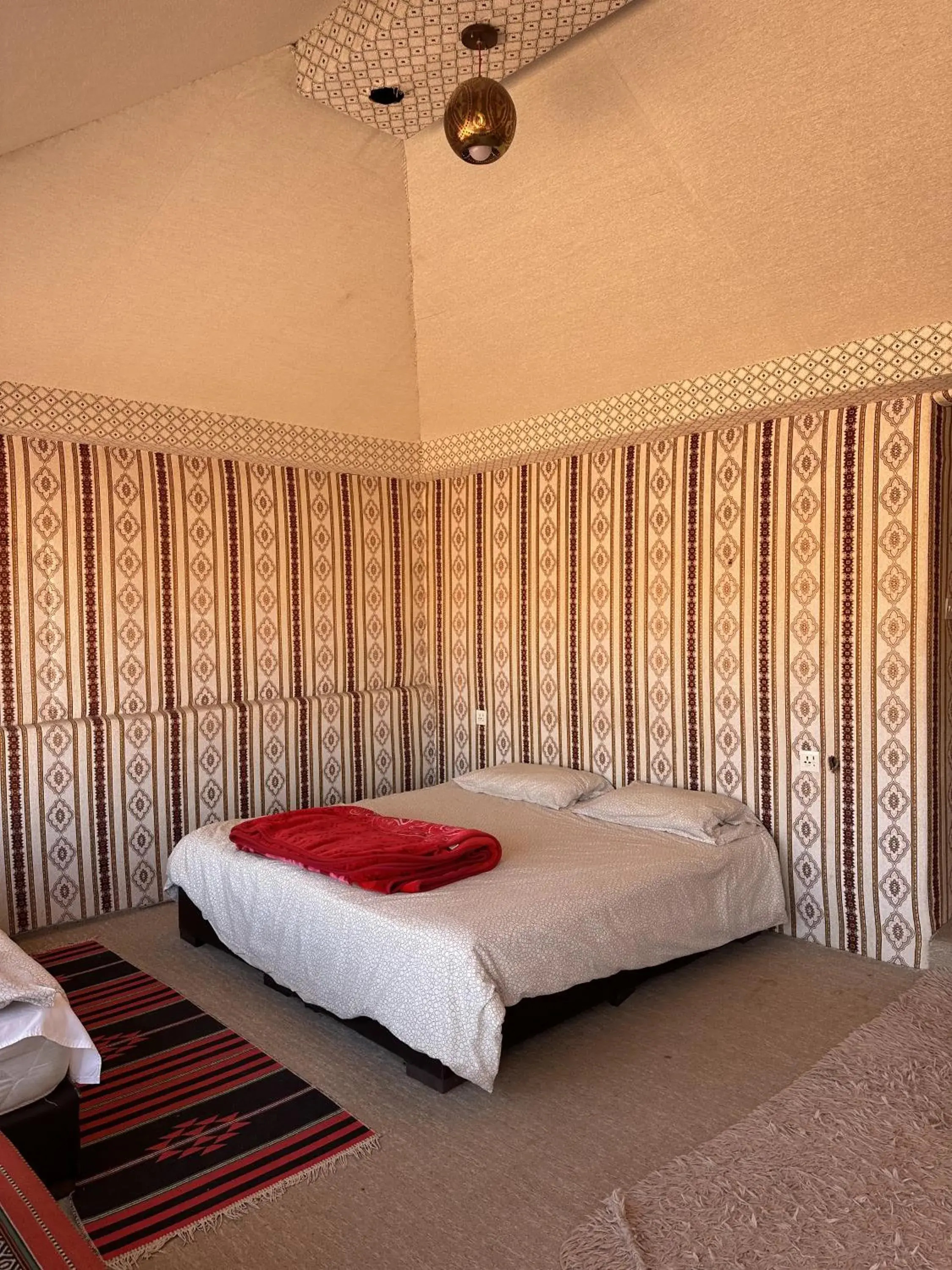 Deluxe Double Room with Shower in Milky Way Bedouin Camp Deluxe Double Room with Shower in Milky Way Bedouin Camp