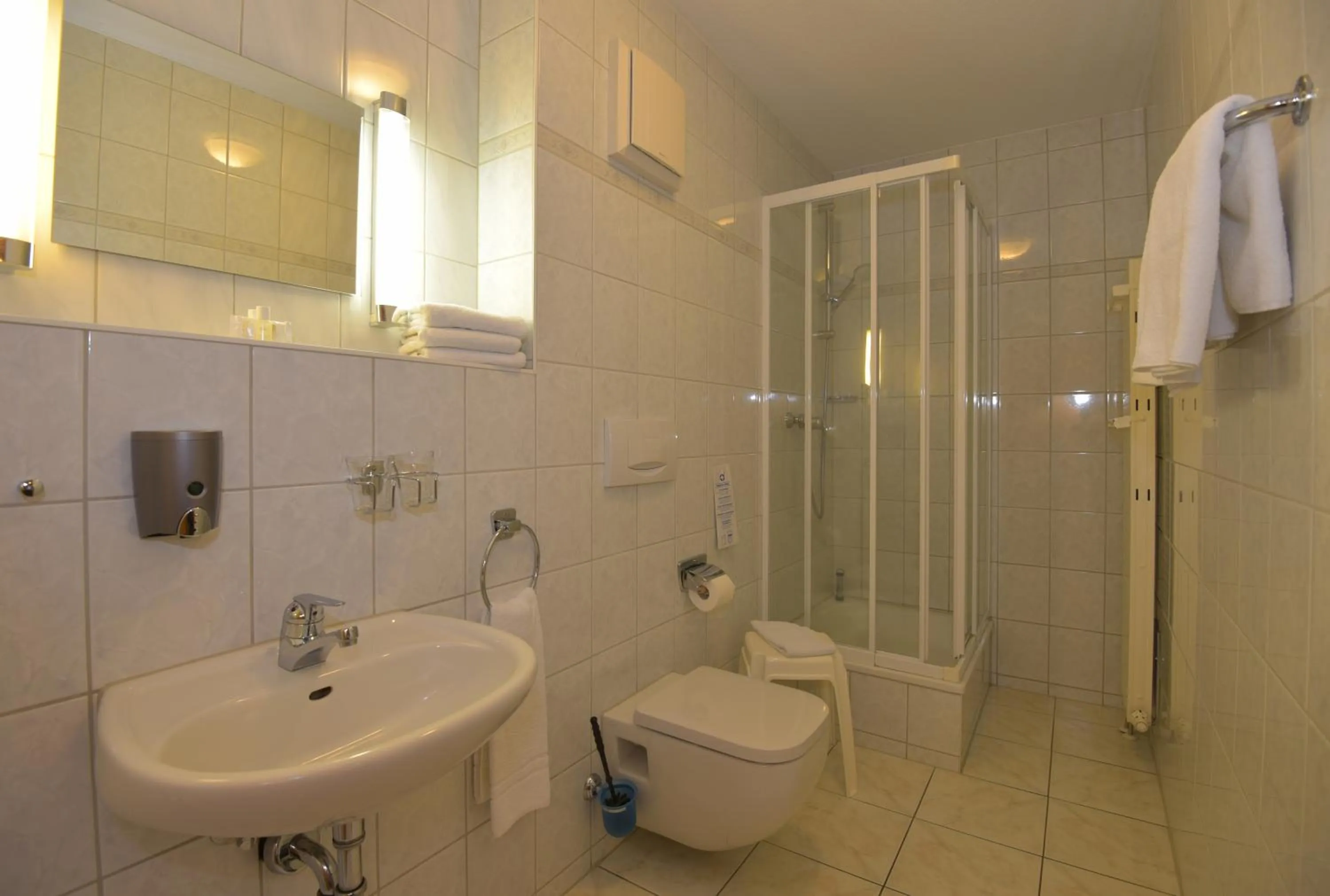 Photo of the whole room in Hotel Am Wald -GARNI-