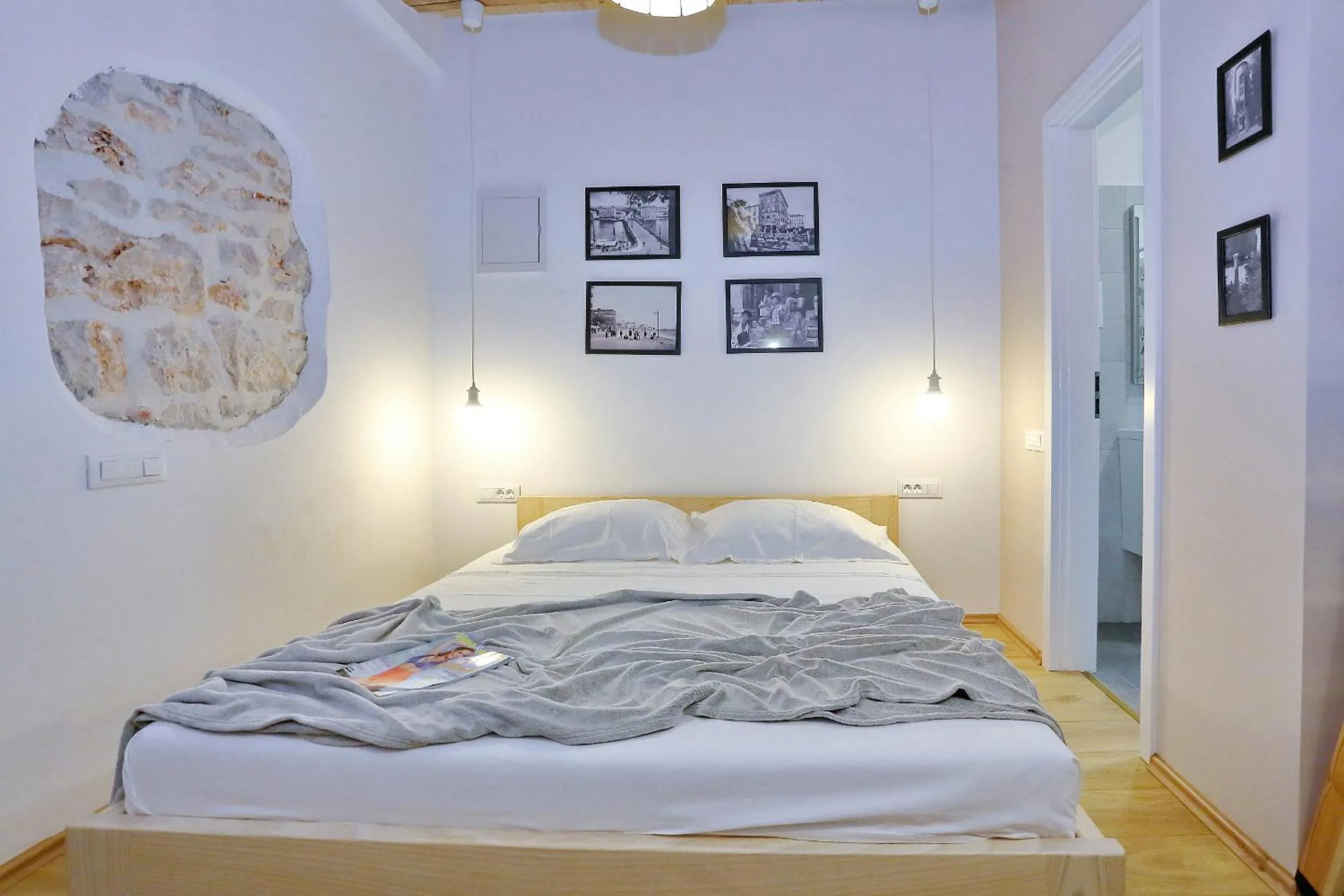 Bedroom, Bed in Guverna New City Accommodation
