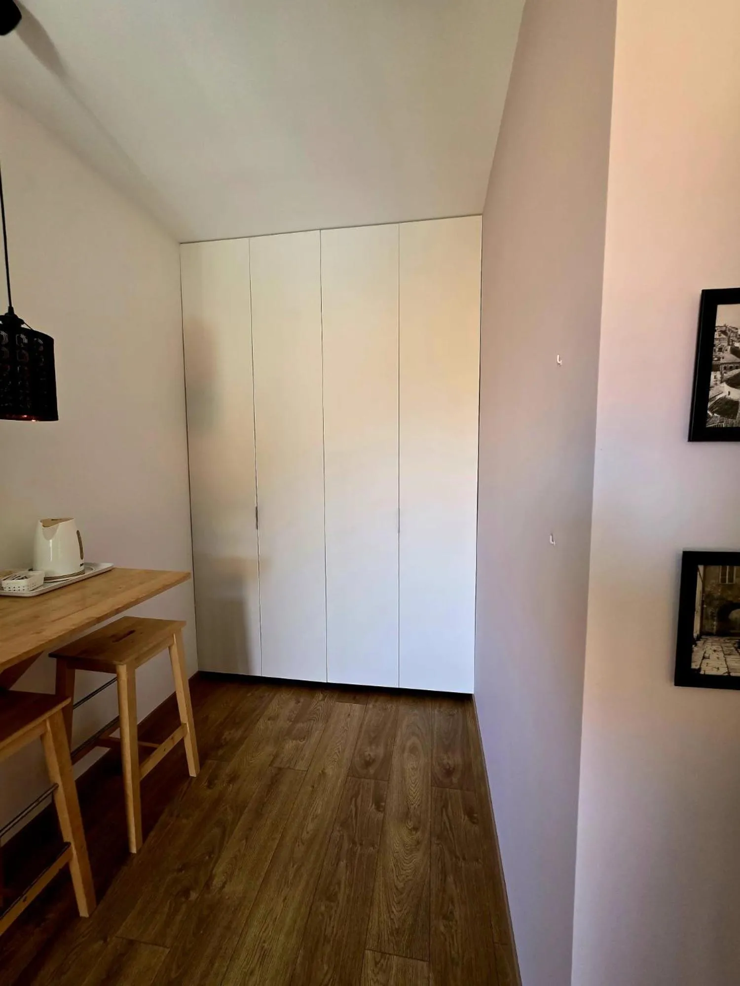 Kitchen or kitchenette in Guverna New City Accommodation