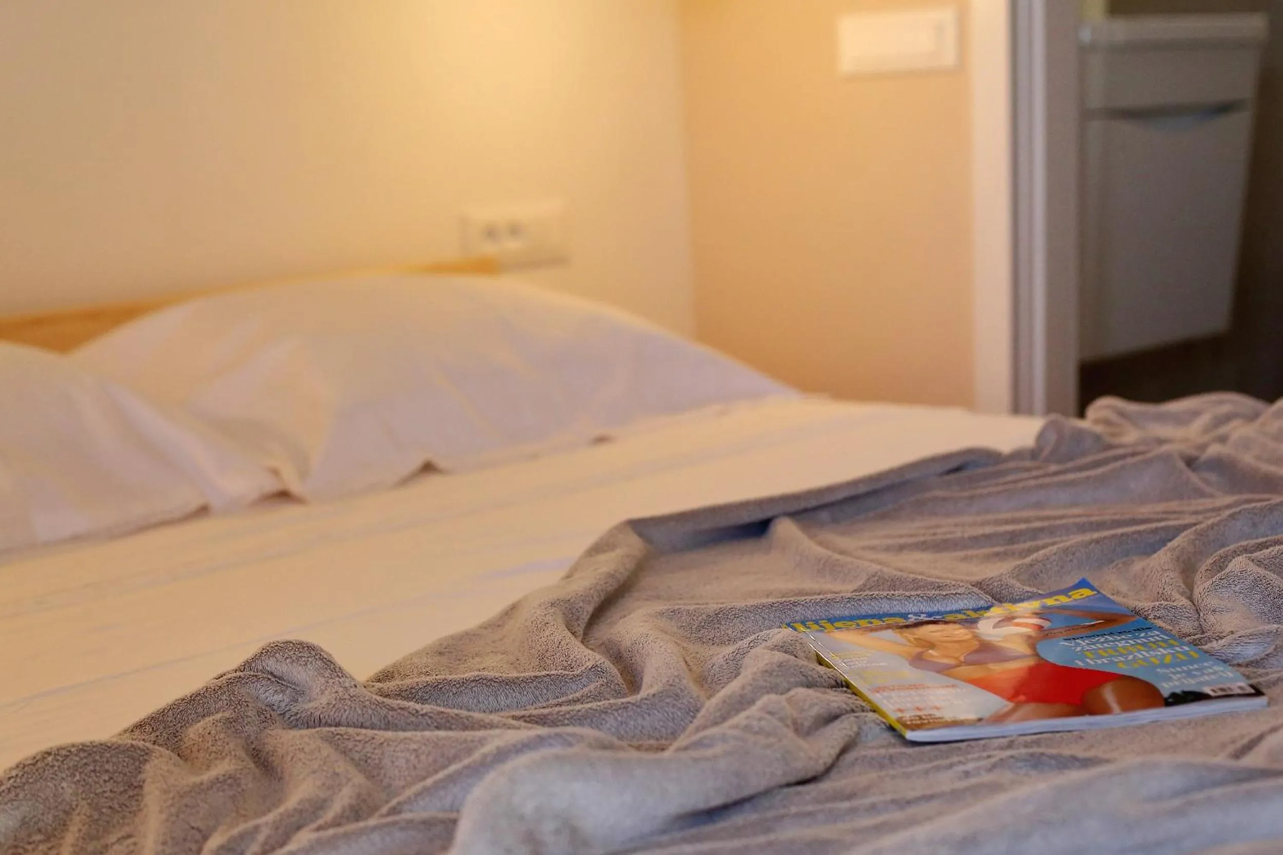 Bed in Guverna New City Accommodation