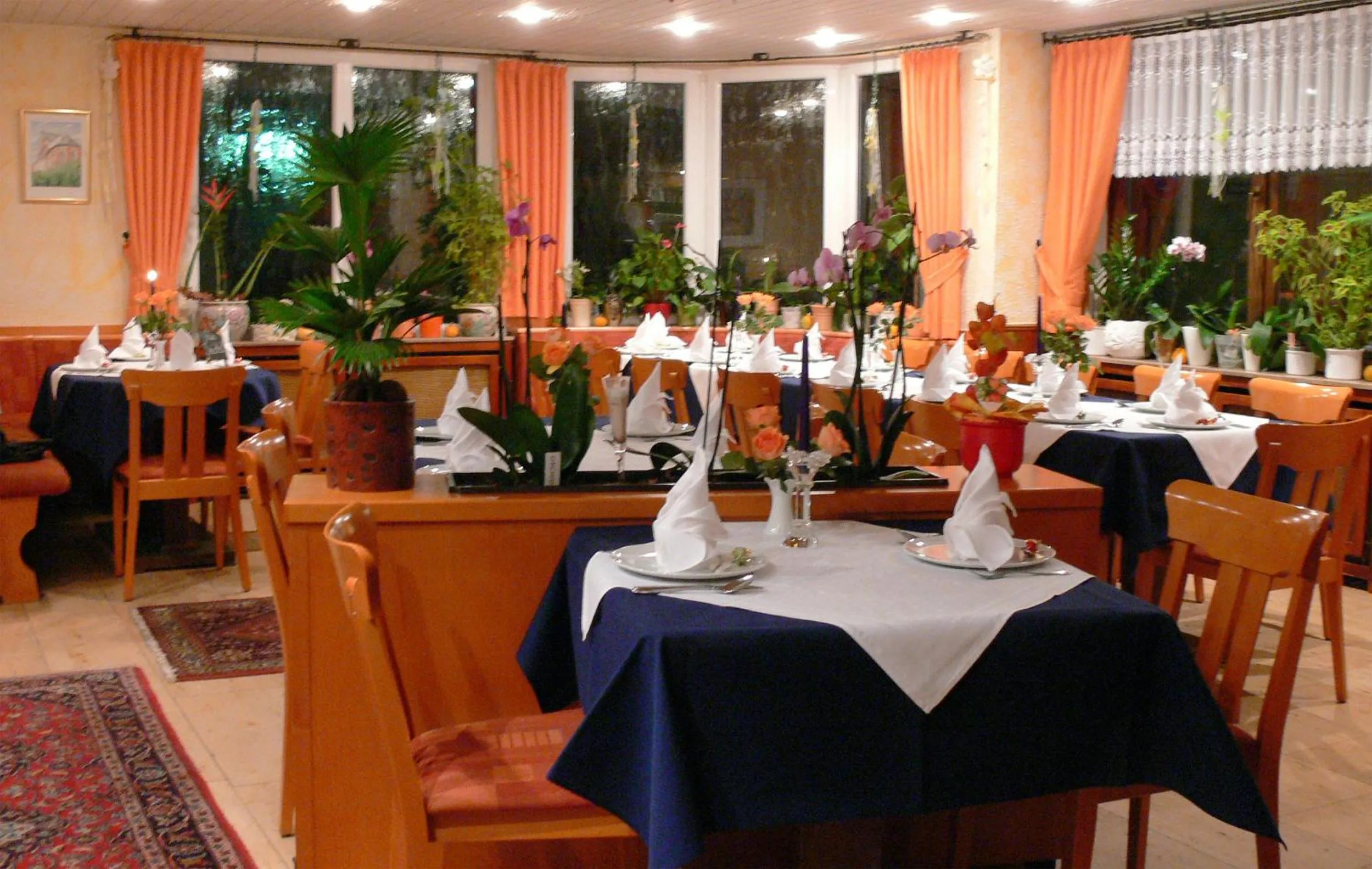 Restaurant/places to eat in Hotel Quellenhof