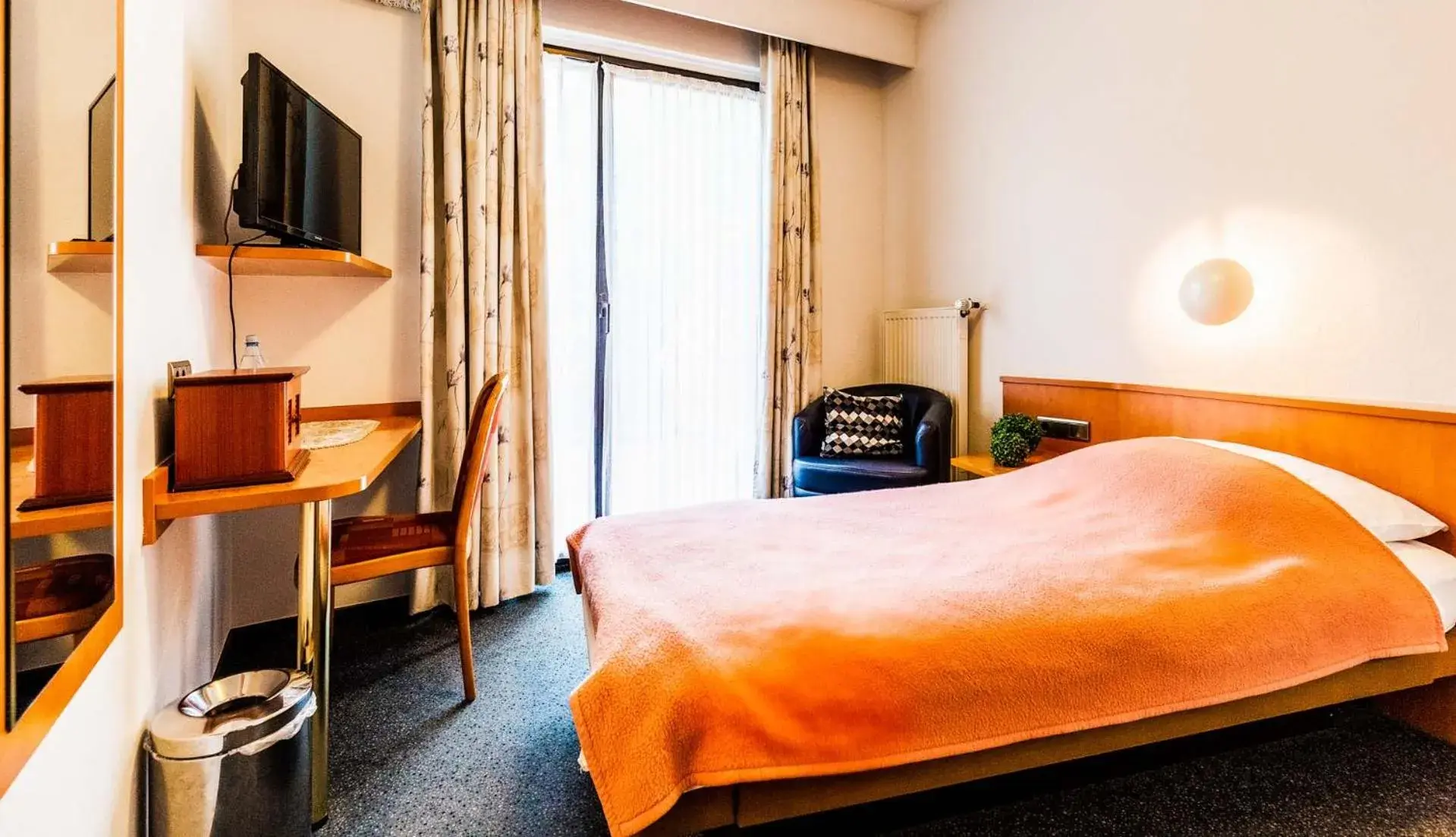 Single Room in Hotel Quellenhof Single Room in Hotel Quellenhof