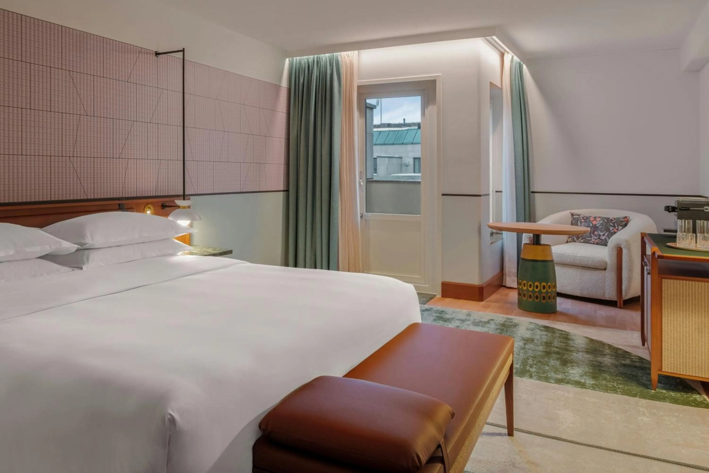 Photo of the whole room, Bed in Sheraton Stockholm Hotel