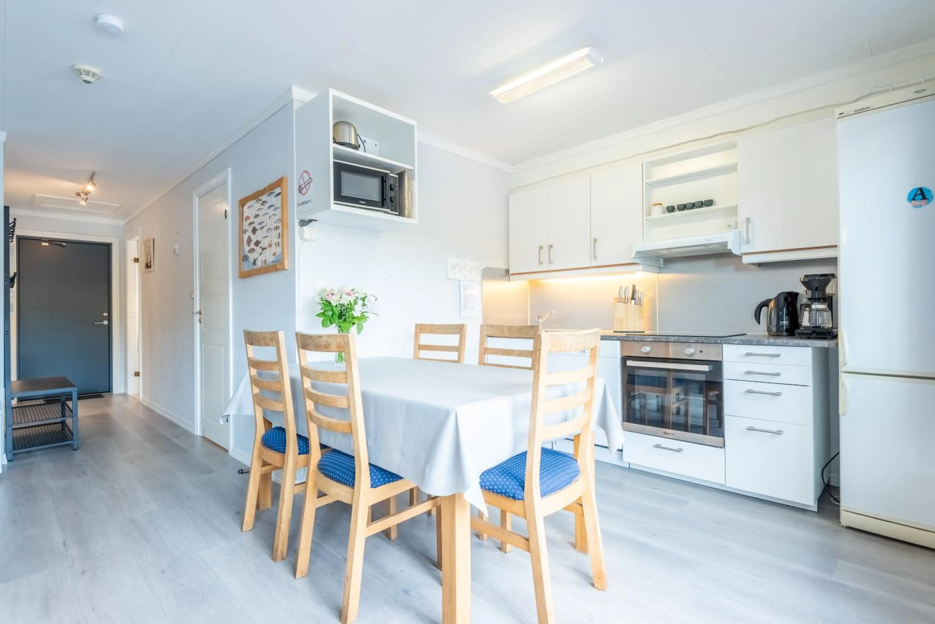 Dining area in Sotra Rorbusenter