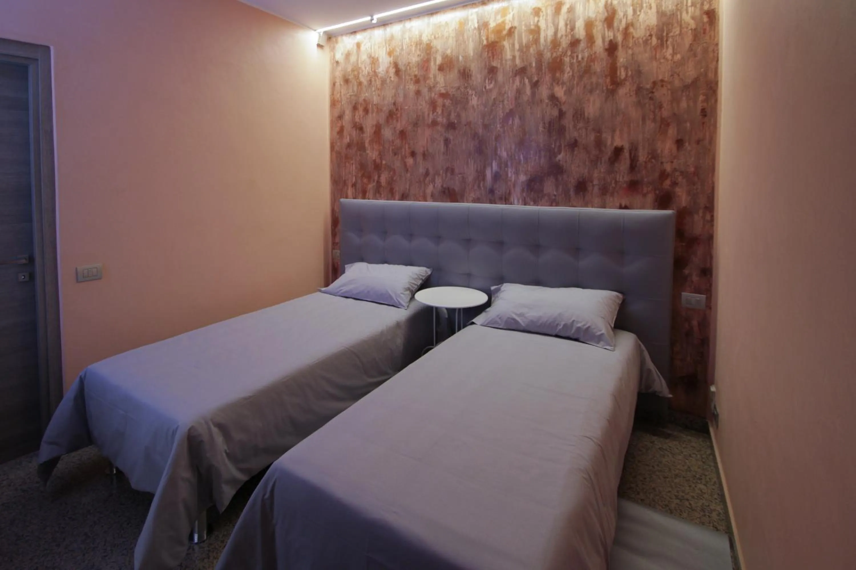 Photo of the whole room, Bed in Villa Oldrado