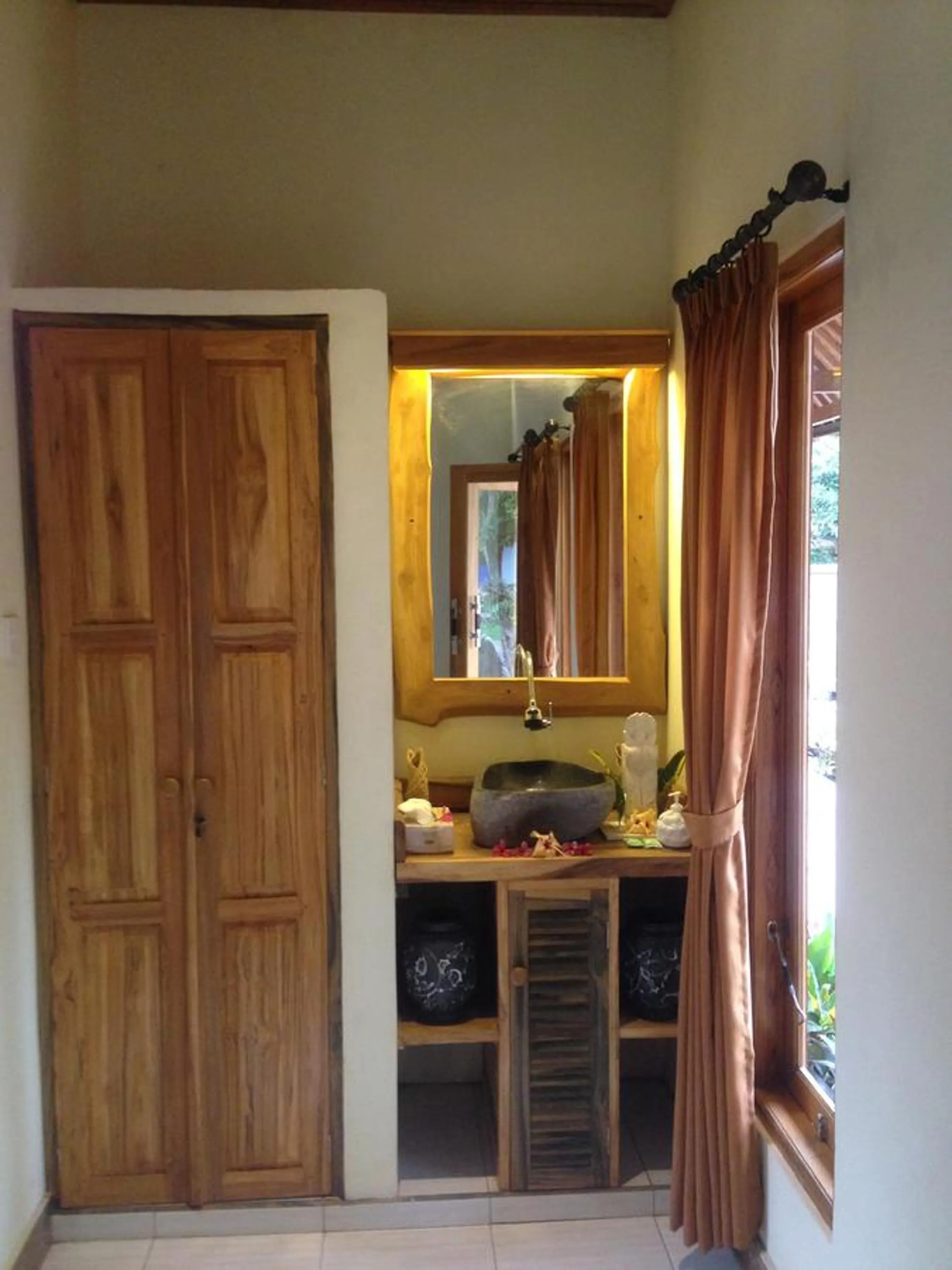 Decorative detail in Biorock Homestay & Dive Center Pemuteran