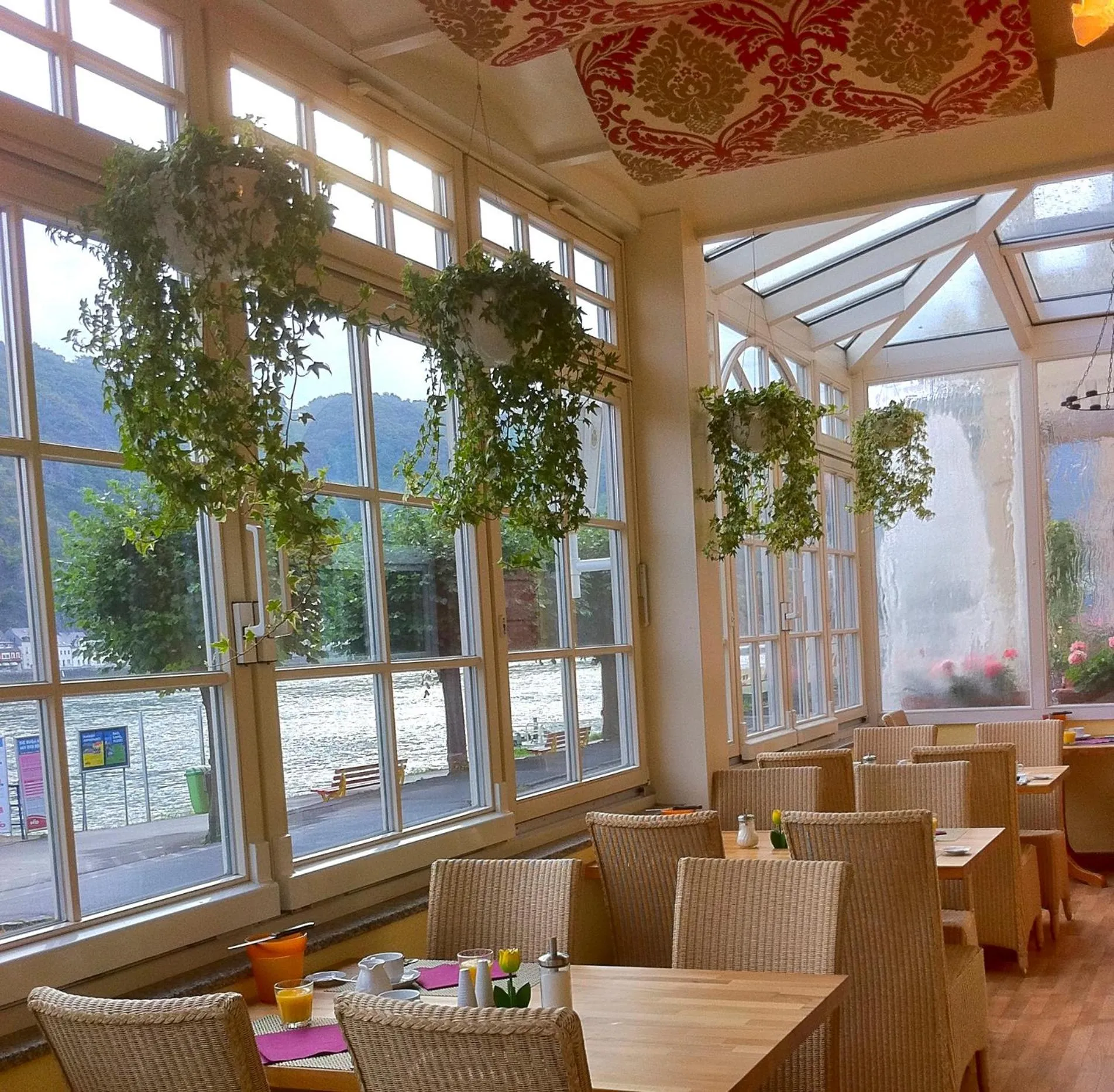 Restaurant/places to eat in Rheinhotel St. Goar