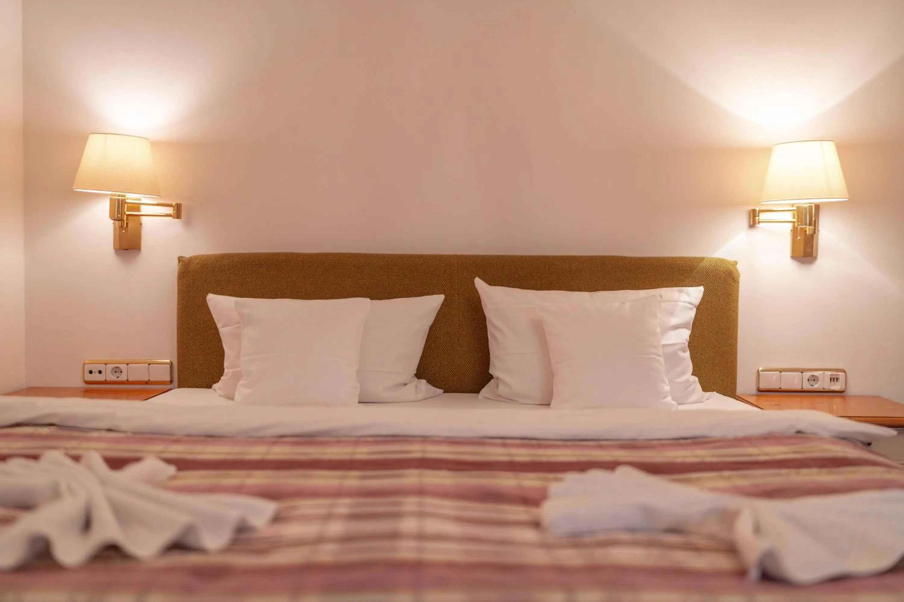 Bed in Geldernhaus Hotel garni