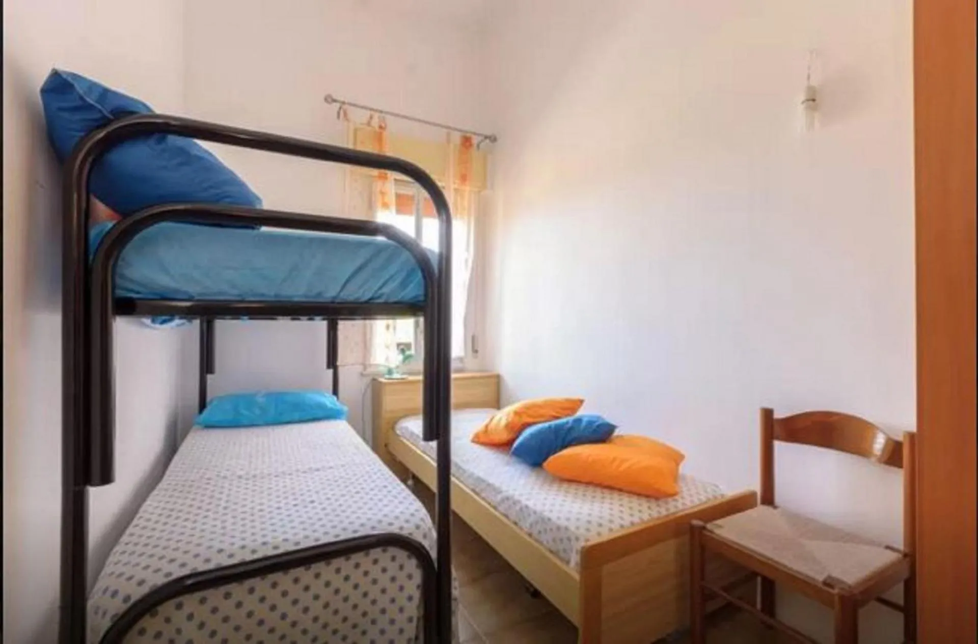 Bed in Two Steps From The Sea