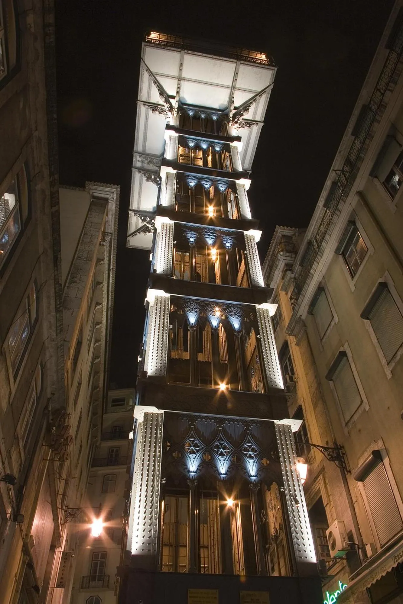 Nearby landmark in Charming Apartment I Historical Center