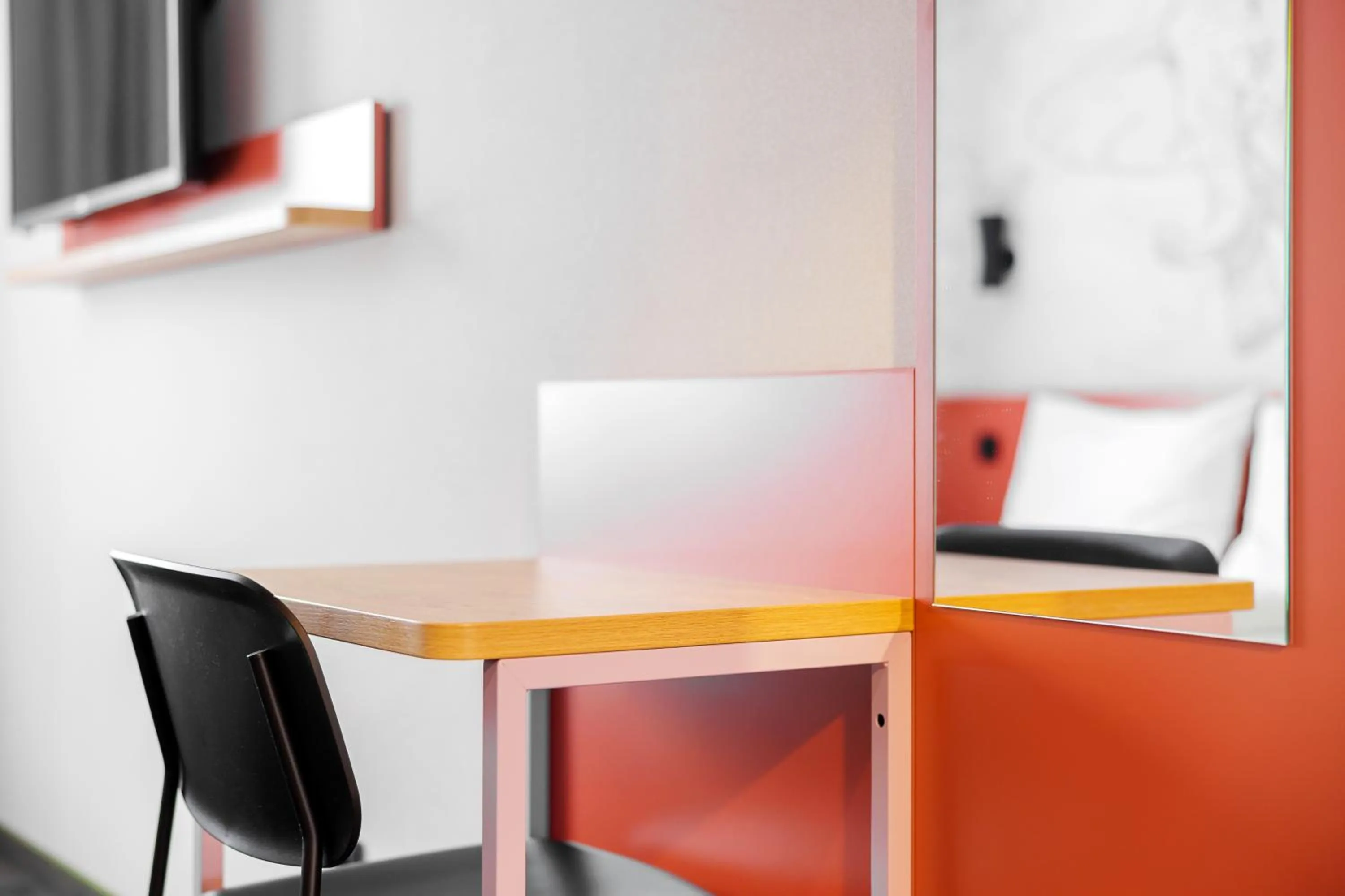 Photo of the whole room in McDreams Hotel Wuppertal City