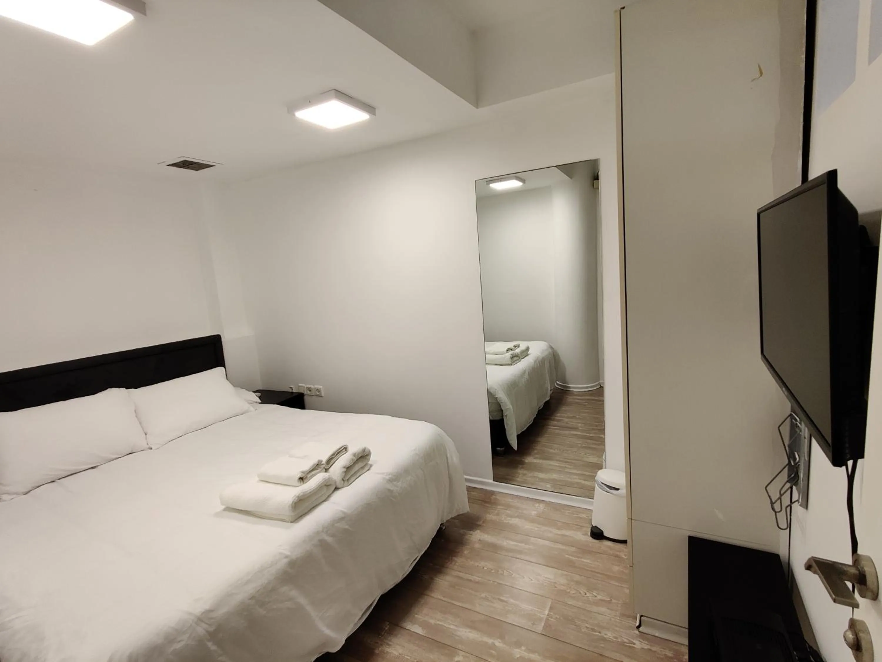 Bedroom, Bed in Central Stay TLV Beachfront