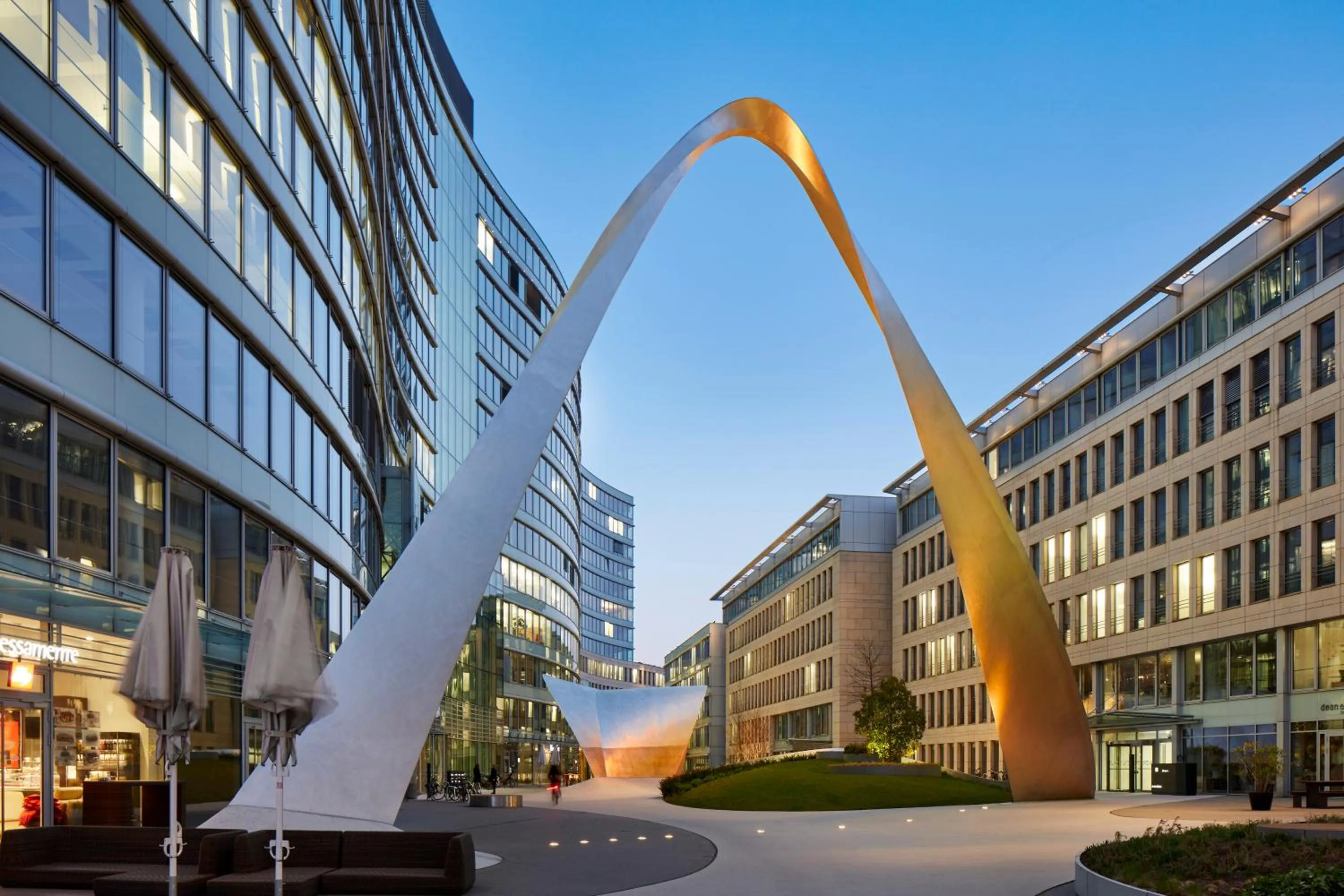 Neighbourhood in The Doorman Welle Frankfurt am Main