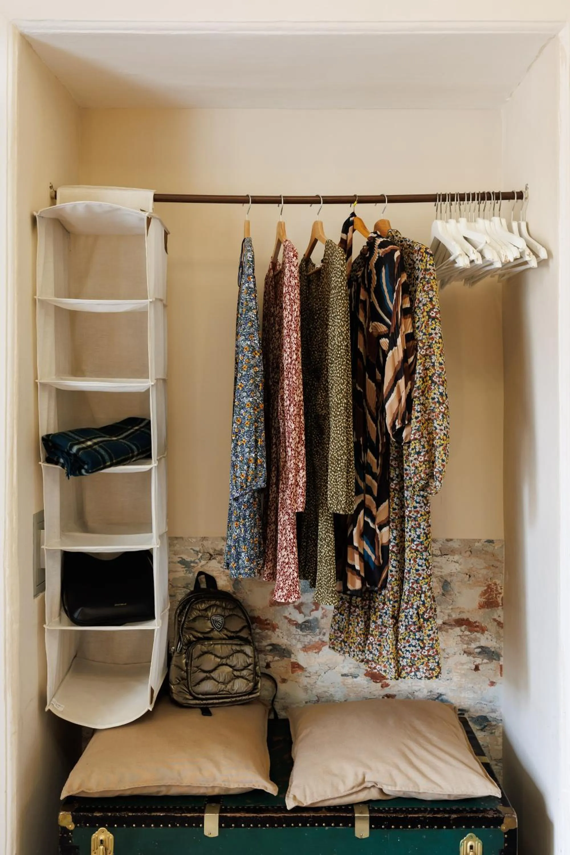 wardrobe in B&B Bella 'Mbriana Simona