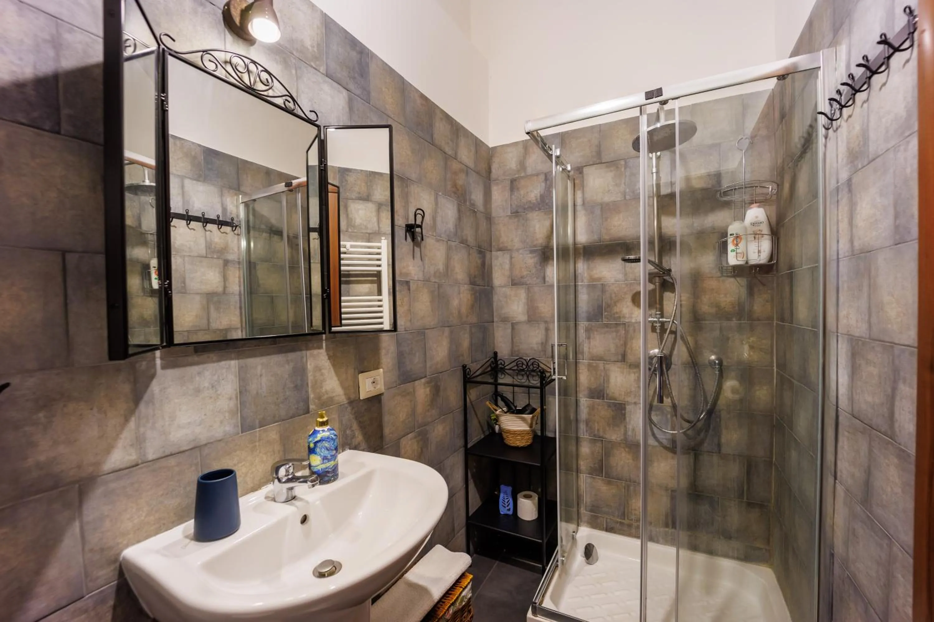 Bathroom in B&B Bella 'Mbriana Simona