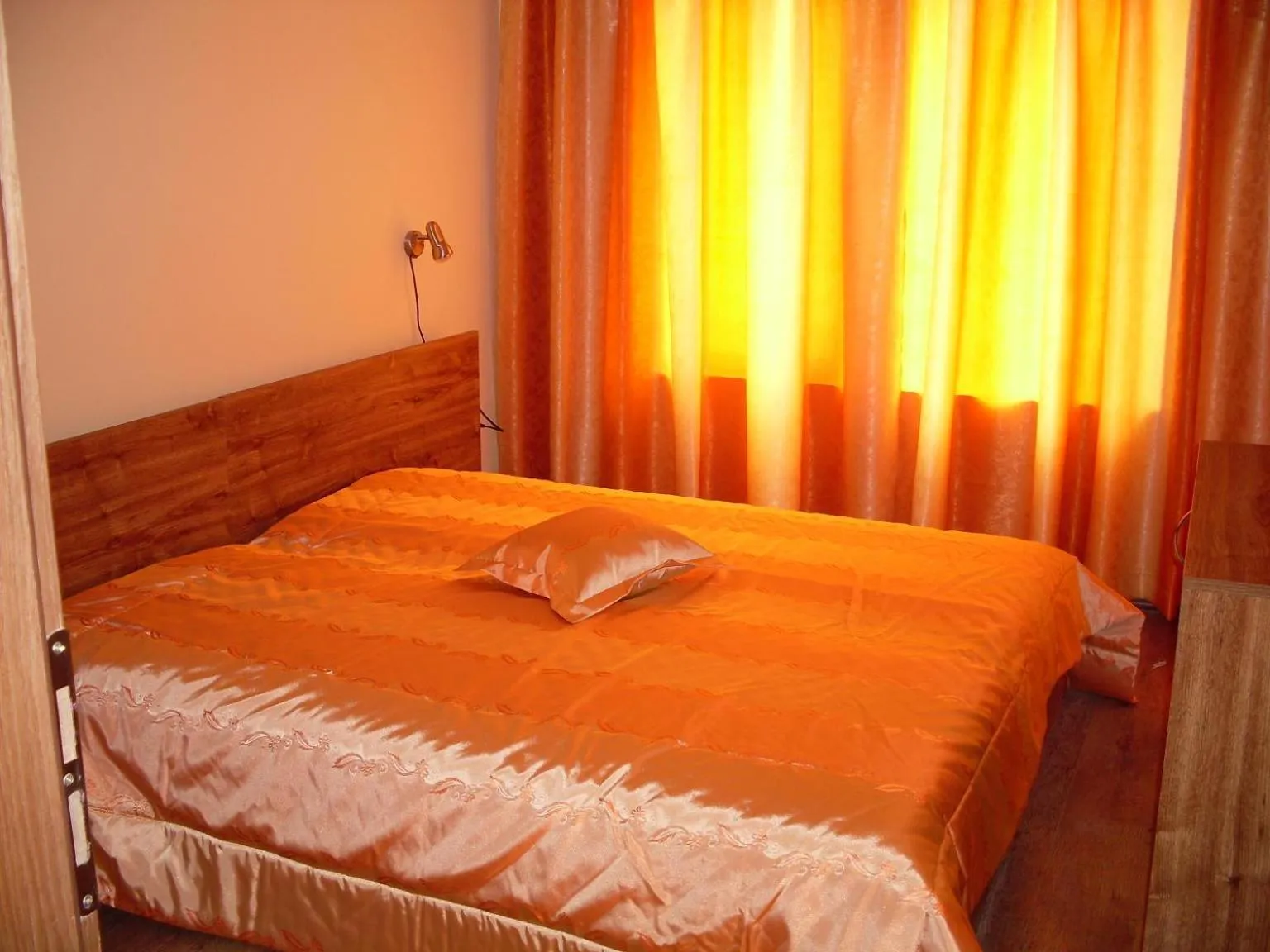 Day, Bed in Condo Hotel Valentina