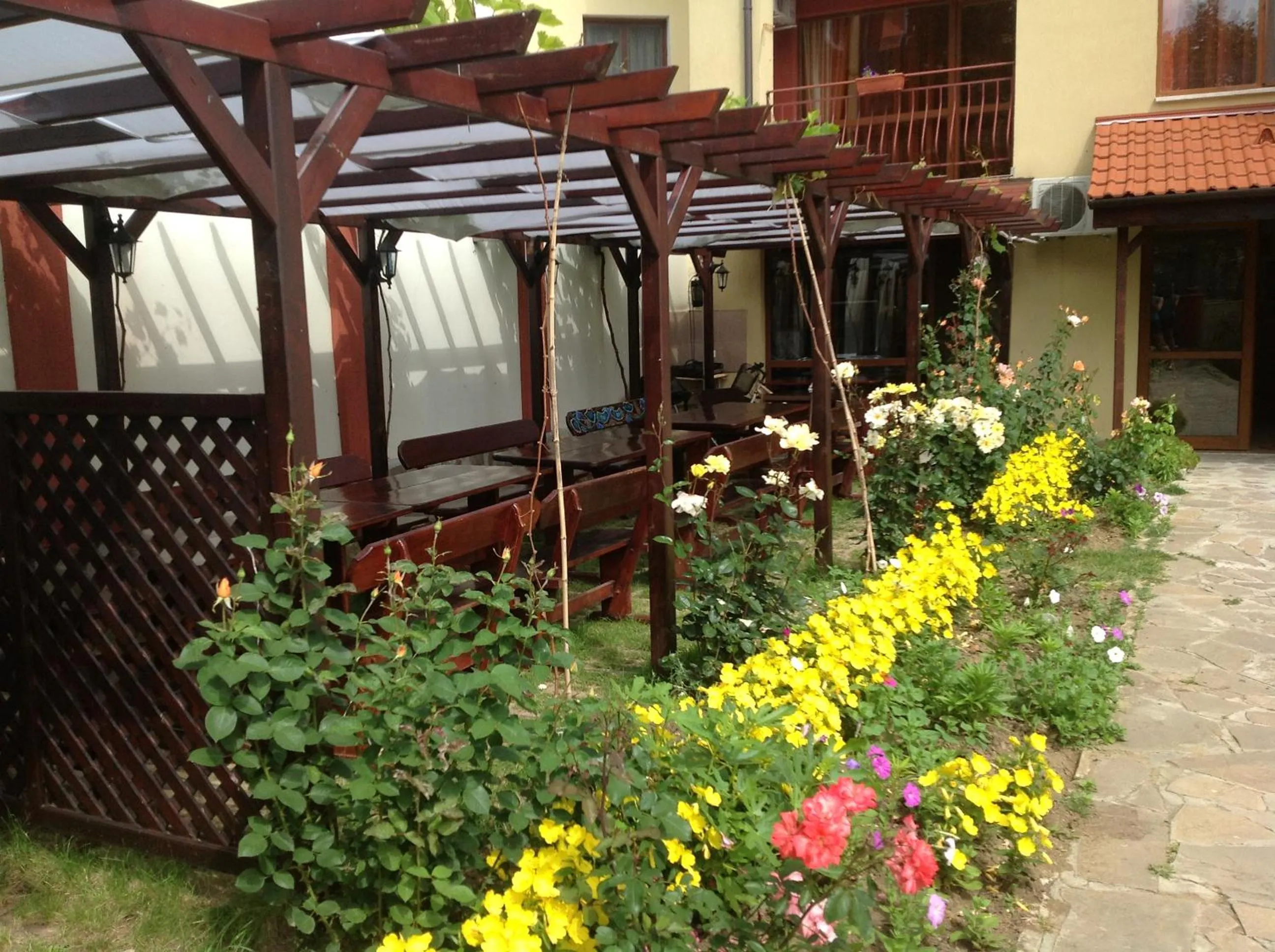 Restaurant/places to eat in Condo Hotel Valentina