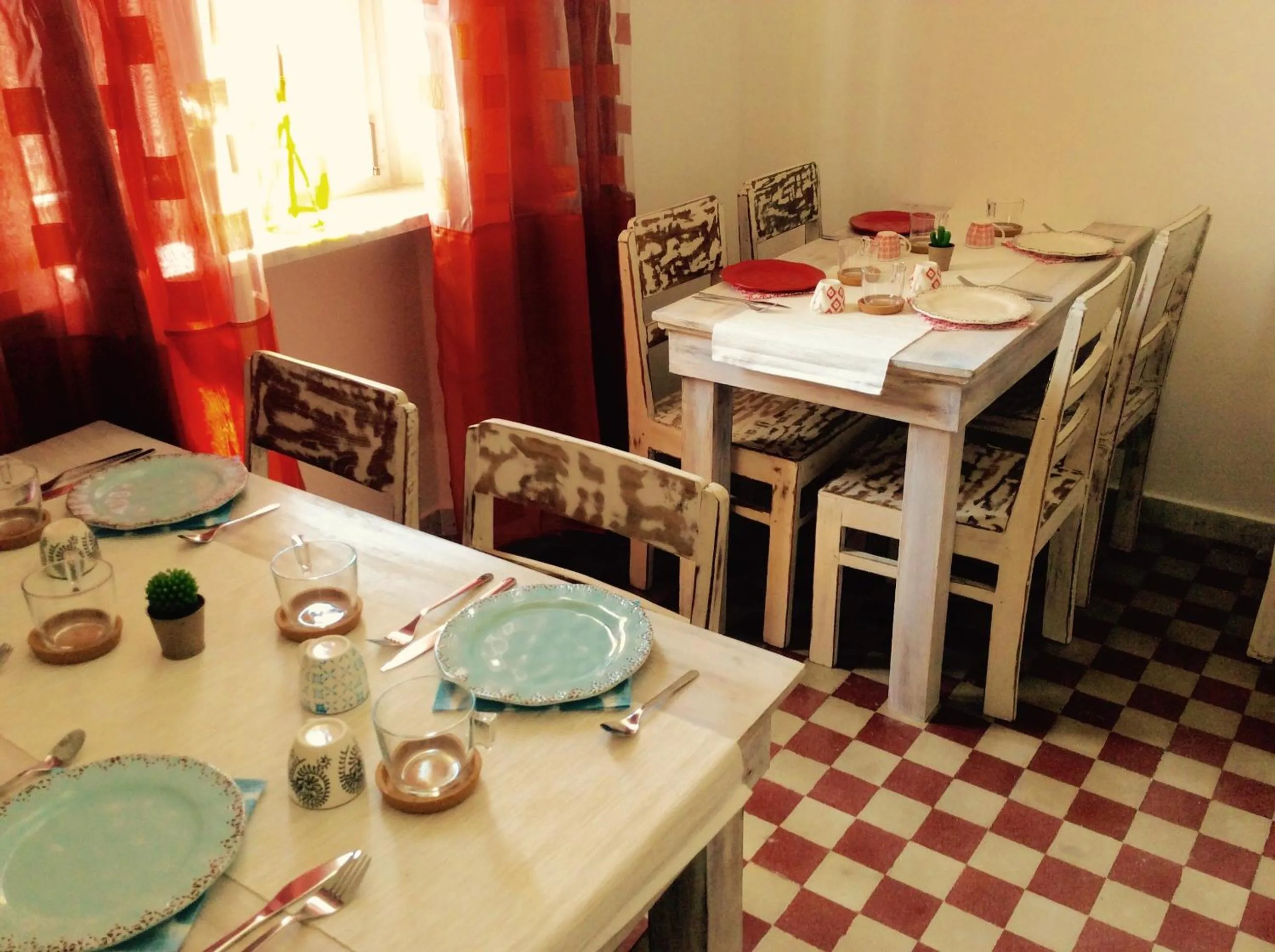 Restaurant/places to eat in B&B Giù le Stelle