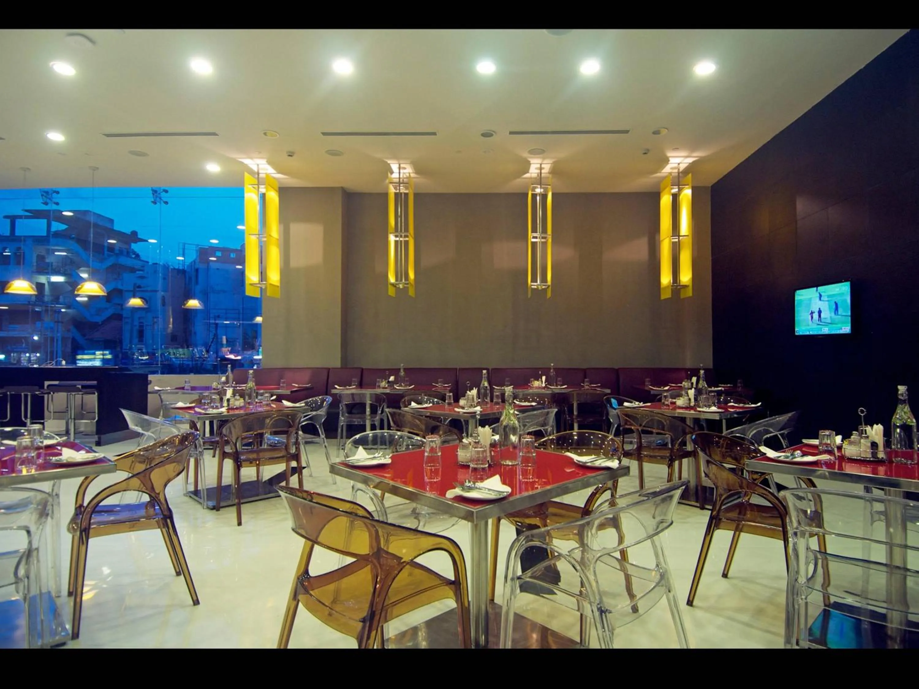 Restaurant/places to eat in Keys Select by Lemon Tree Hotels, Visakhapatnam