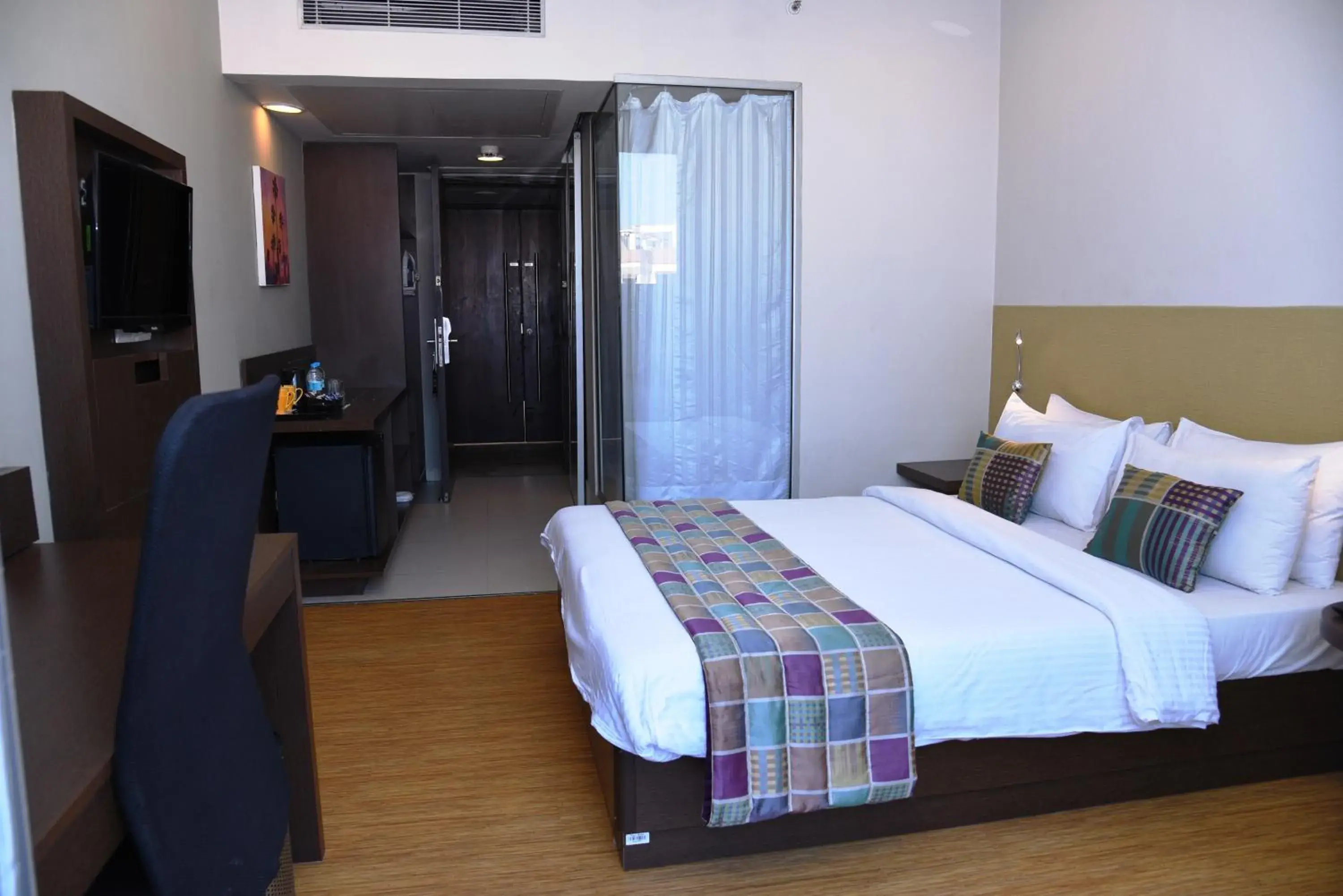 Bedroom, Bed in Keys Select by Lemon Tree Hotels, Visakhapatnam Bedroom, Bed in Keys Select by Lemon Tree Hotels, Visakhapatnam