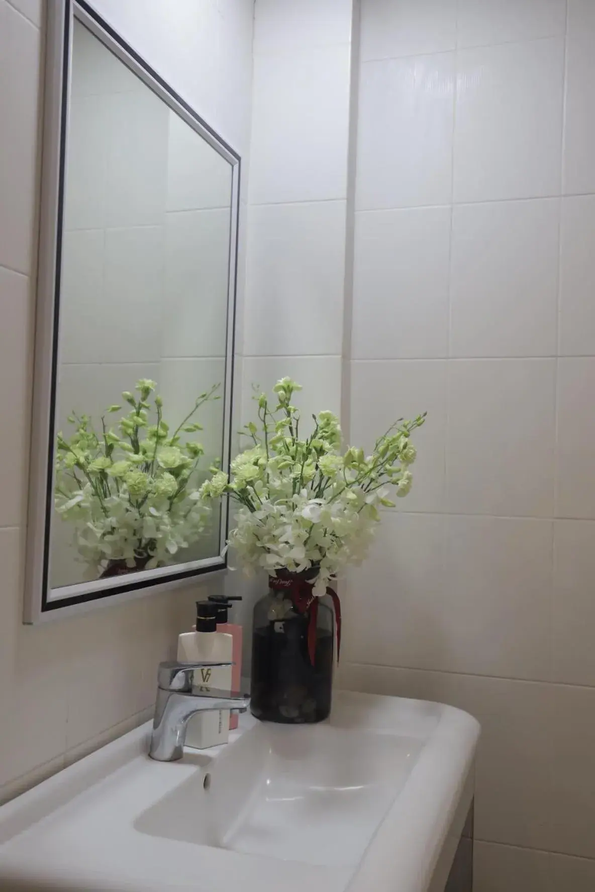 Property building in Sun Sea Sand Patong Property building in Sun Sea Sand Patong