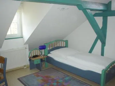 Single Room - single occupancy in biozertifiziertes Hotel Höpfigheimer Hof mit Wein-Shop