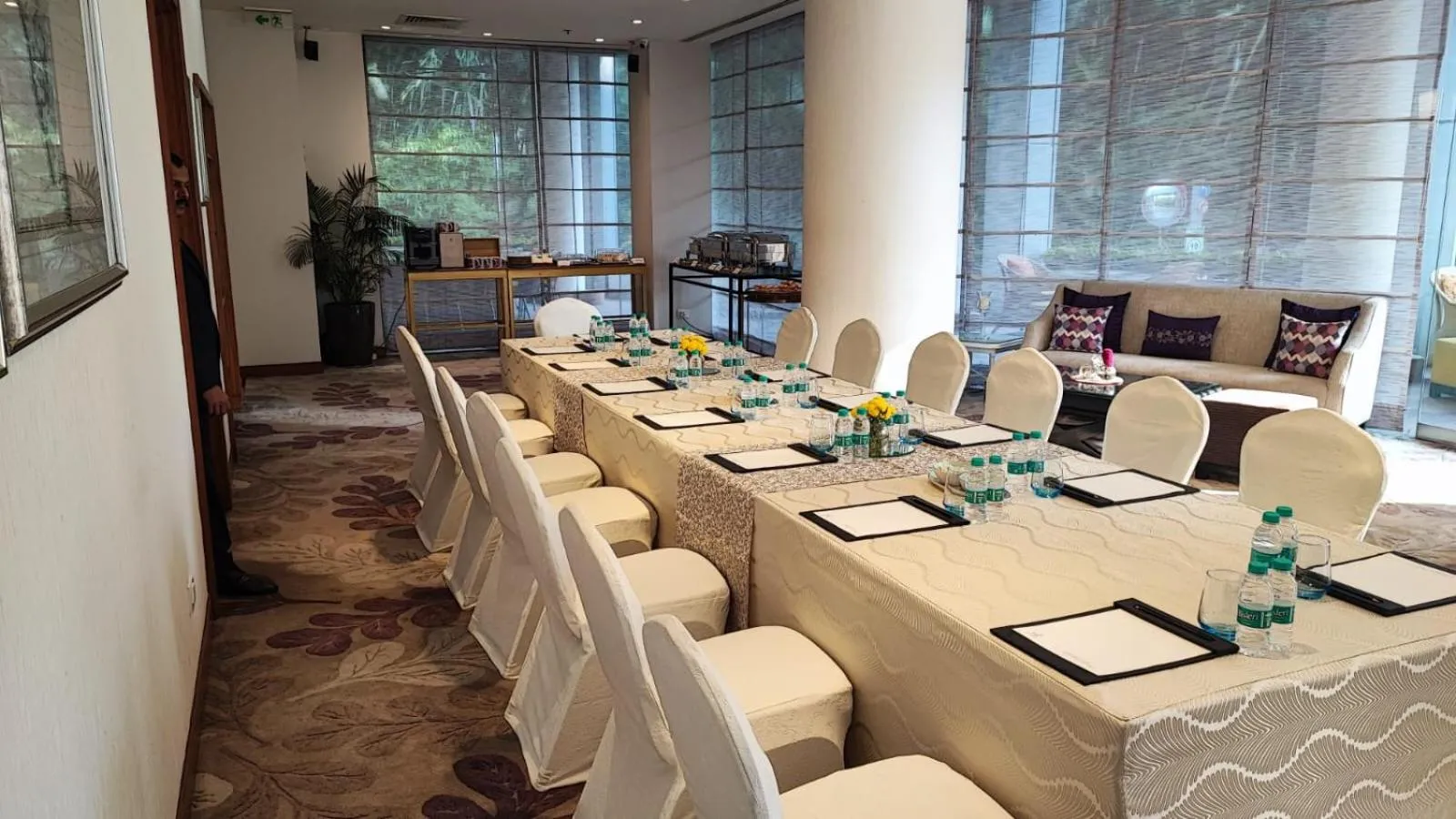 Meeting/conference room in Taj Wellington Mews, Mumbai