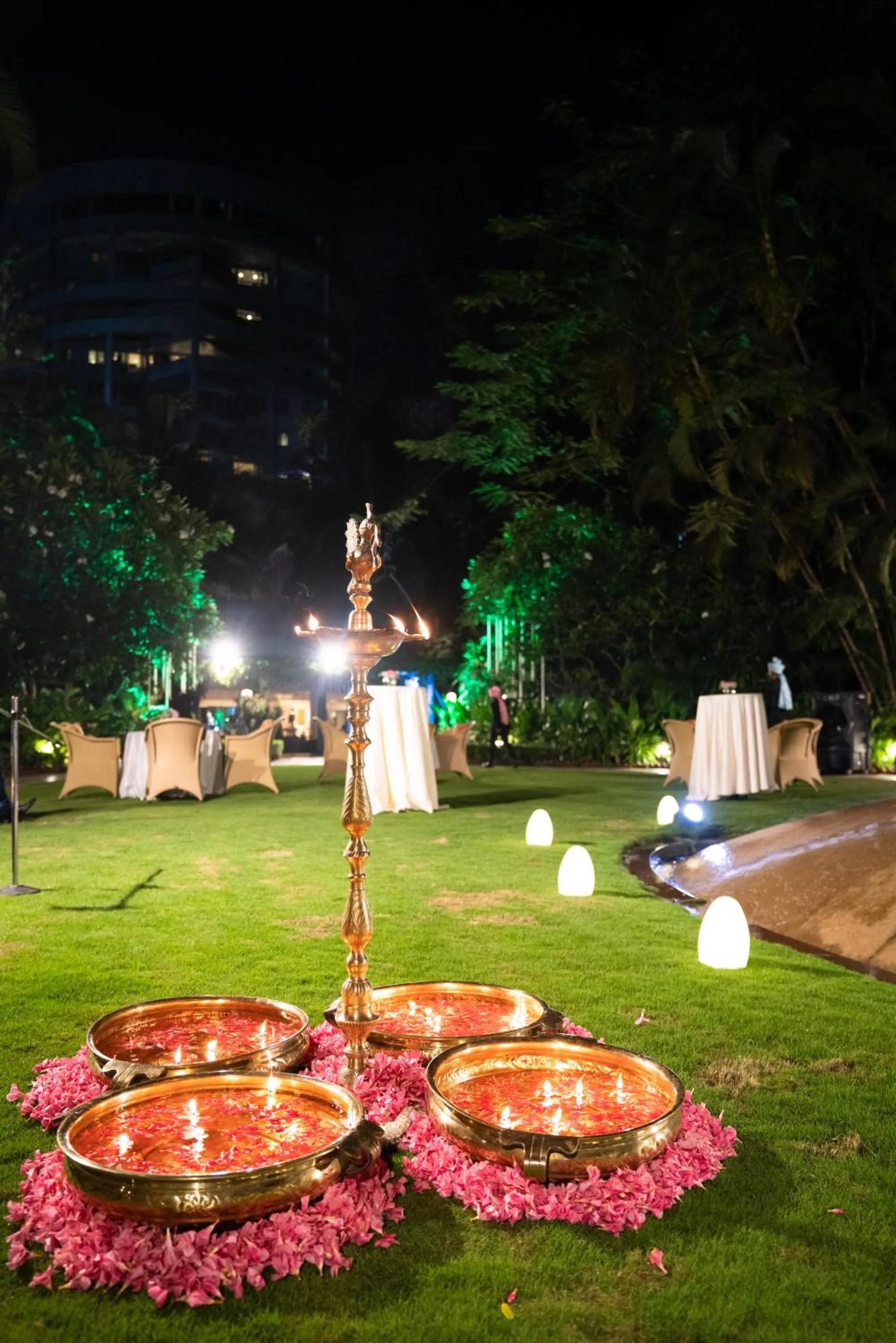 Night in Taj Wellington Mews, Mumbai