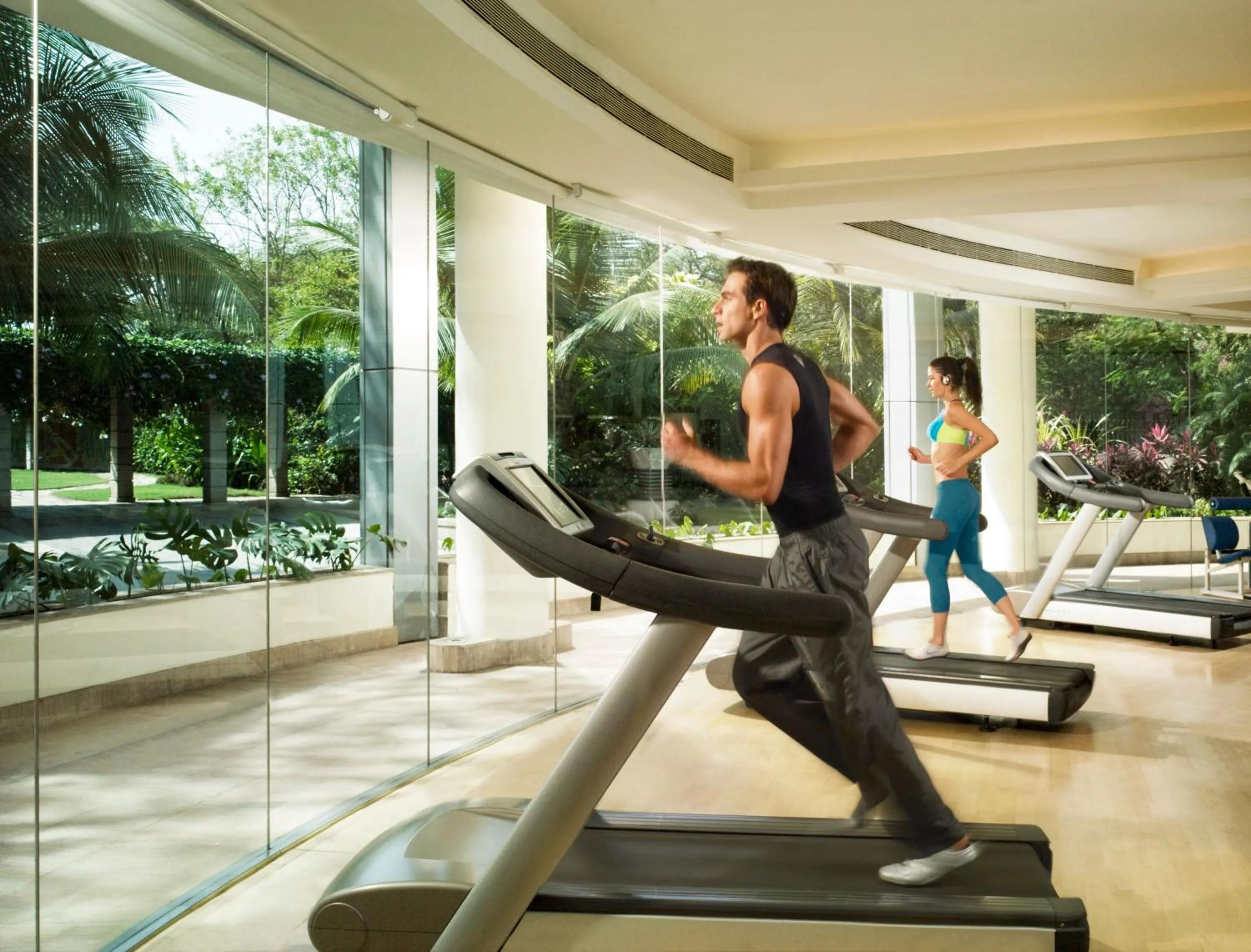 Fitness centre/facilities in Taj Wellington Mews, Mumbai