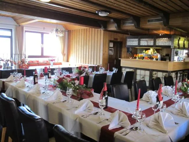 Restaurant/places to eat in Landgasthof Löwen