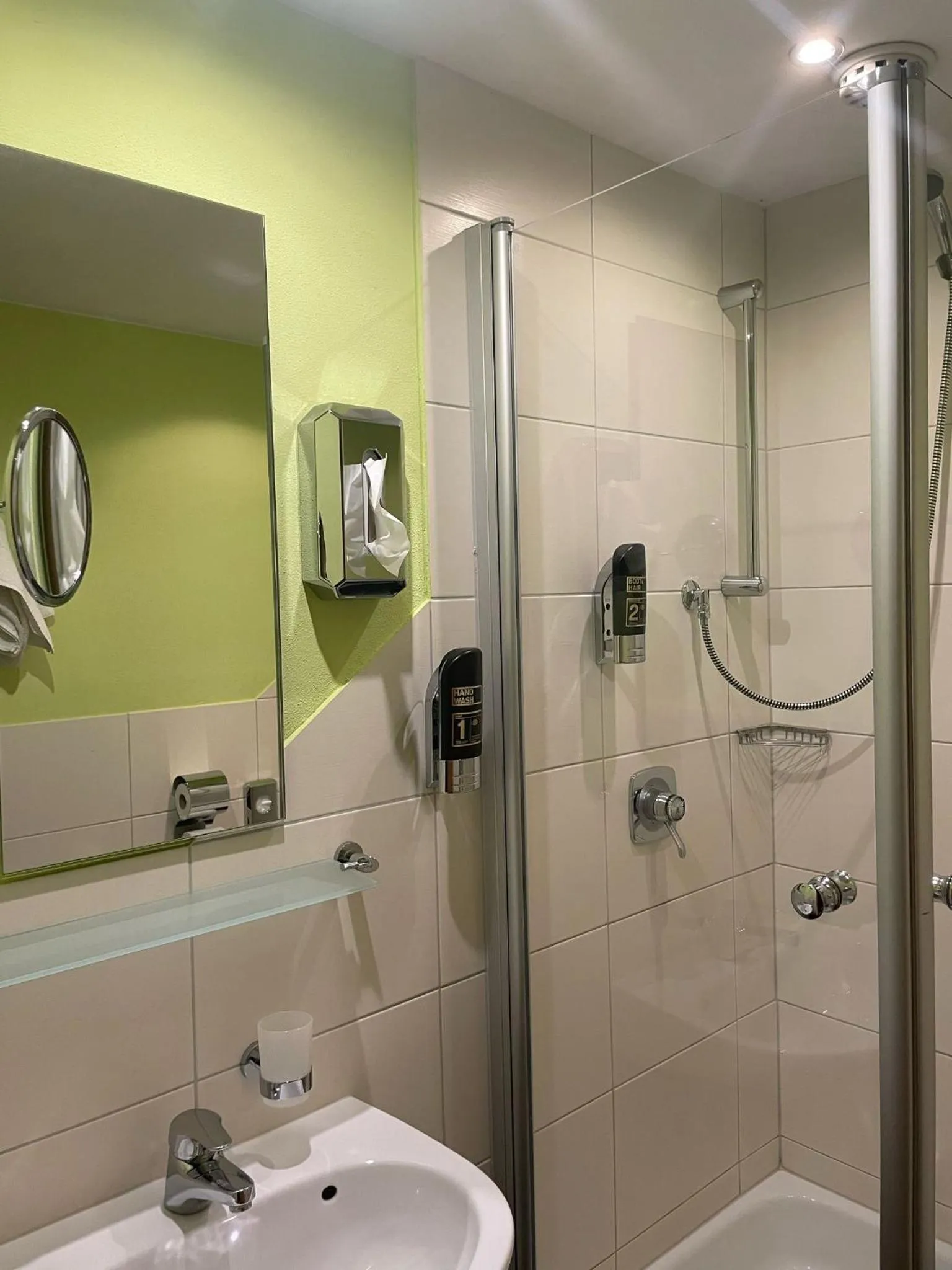 Bathroom in Hotel Traube Lossburg