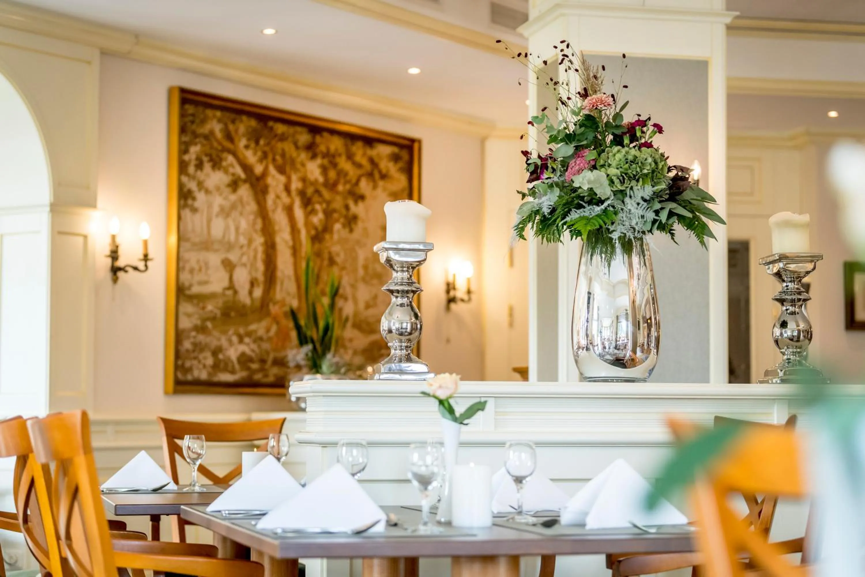 Restaurant/places to eat in Landhotel Buller