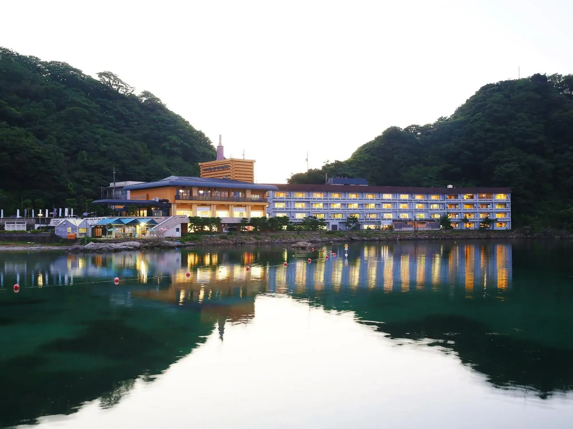 Property building in Okukinosaki Seaside Hotel Property building in Okukinosaki Seaside Hotel