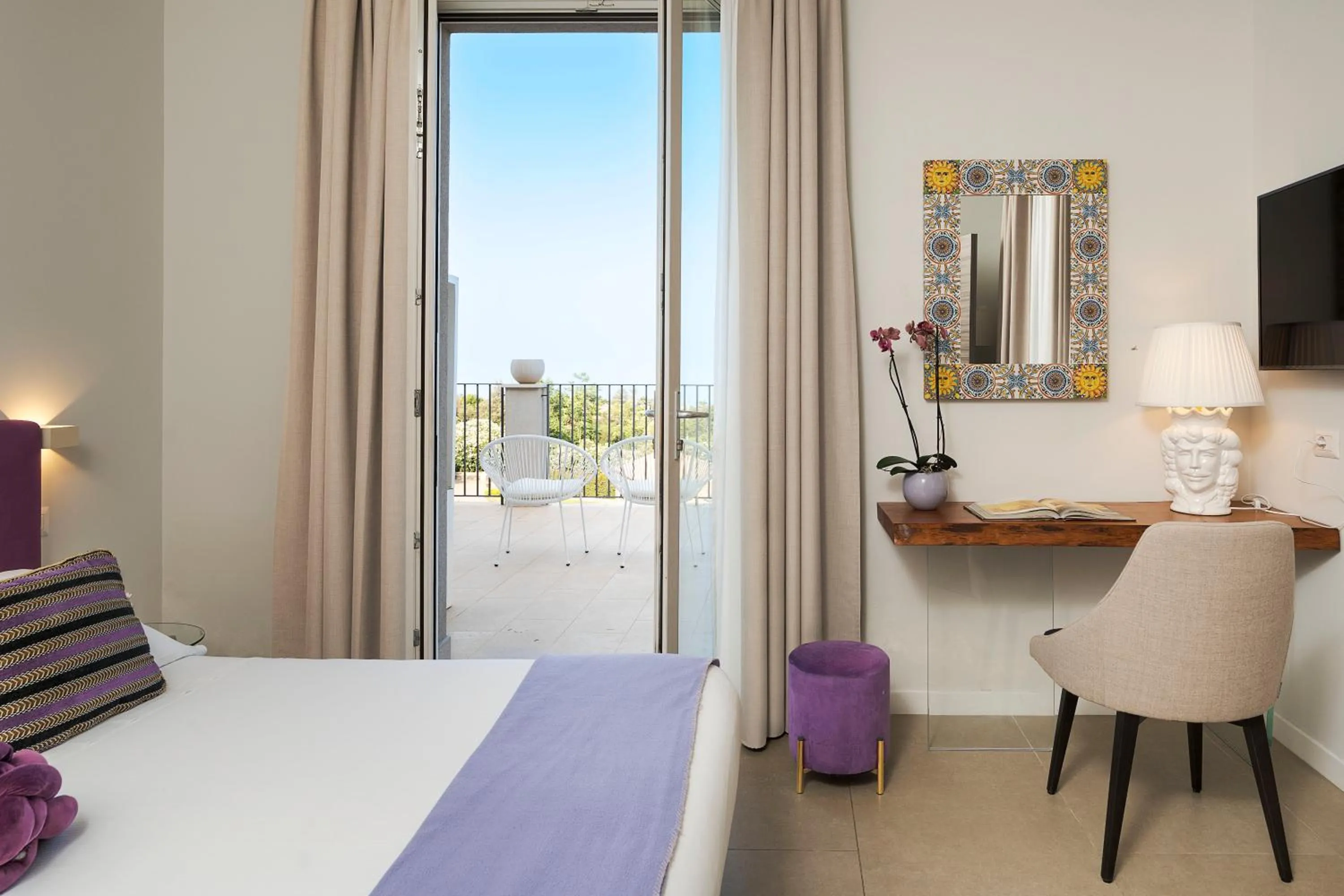 Sea view, Bed in Kepos Etna Relais & Exclusive Spa