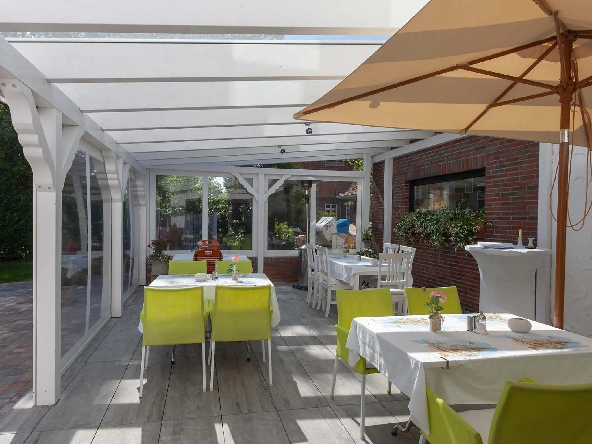 Patio in Hotel Herrlichkeit Dornum Janßen