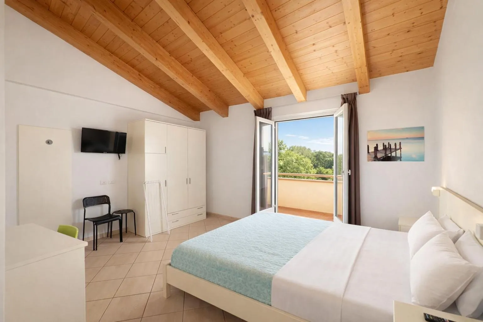 Bed in Hotel Sasselli Dipendenza Hotel Zamagna