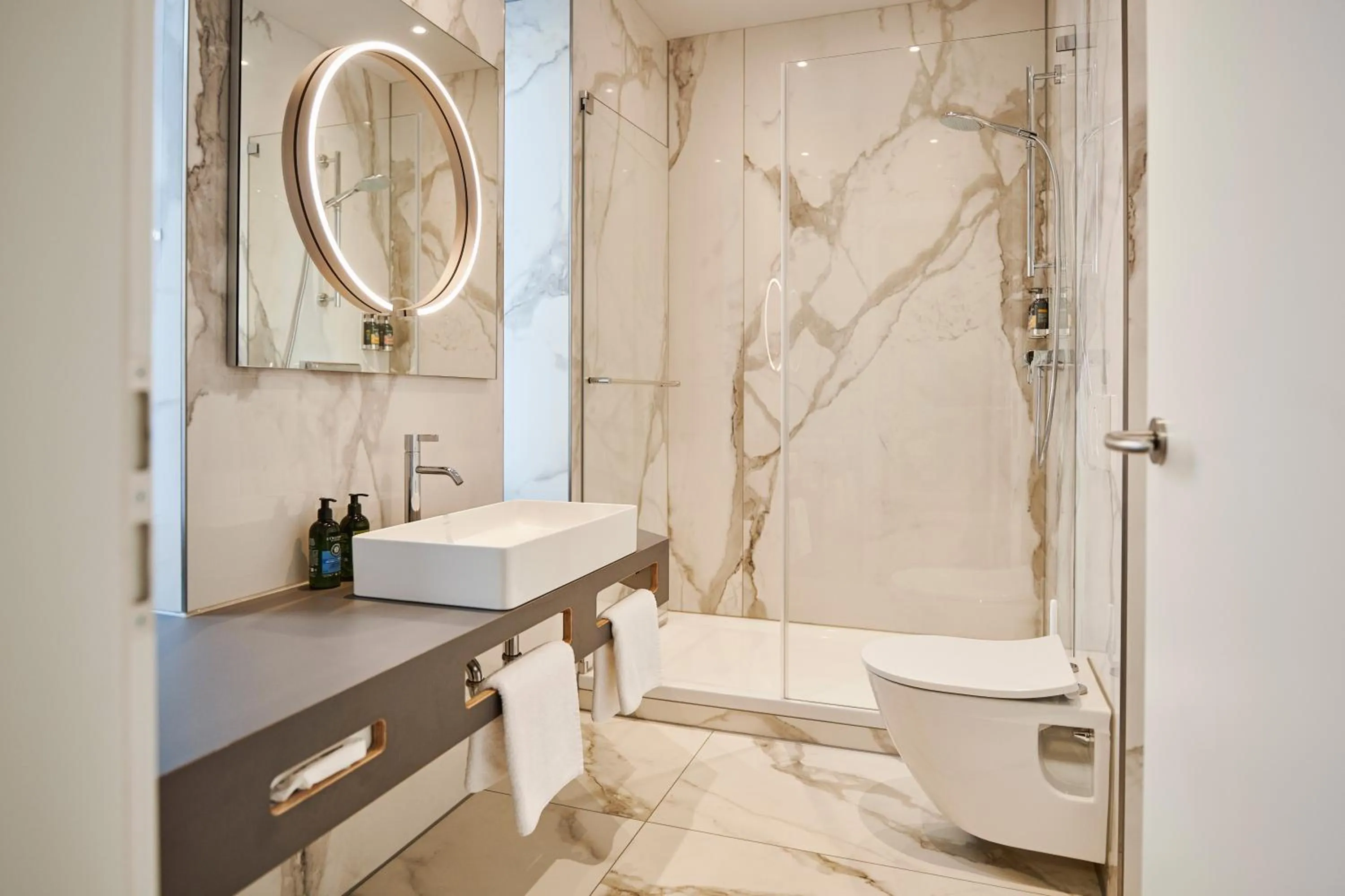 Shower in MOMA1890 Boutique Hotel