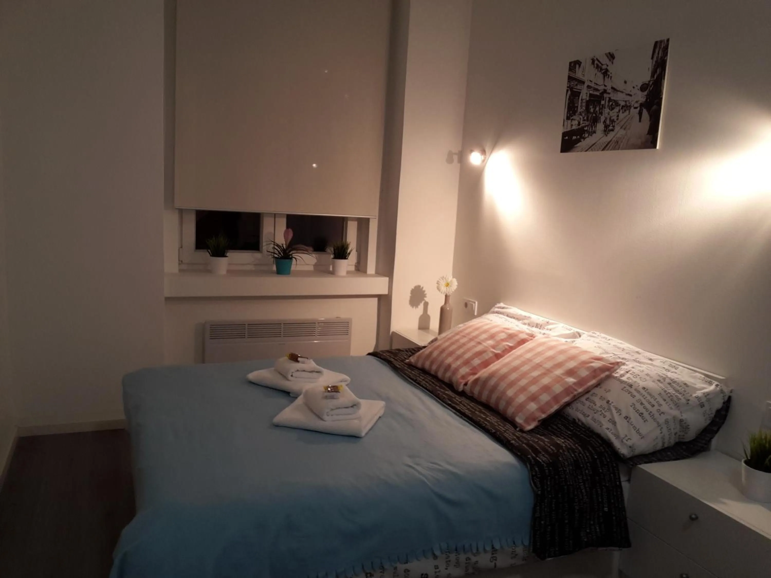Bed in Haustor Apartments