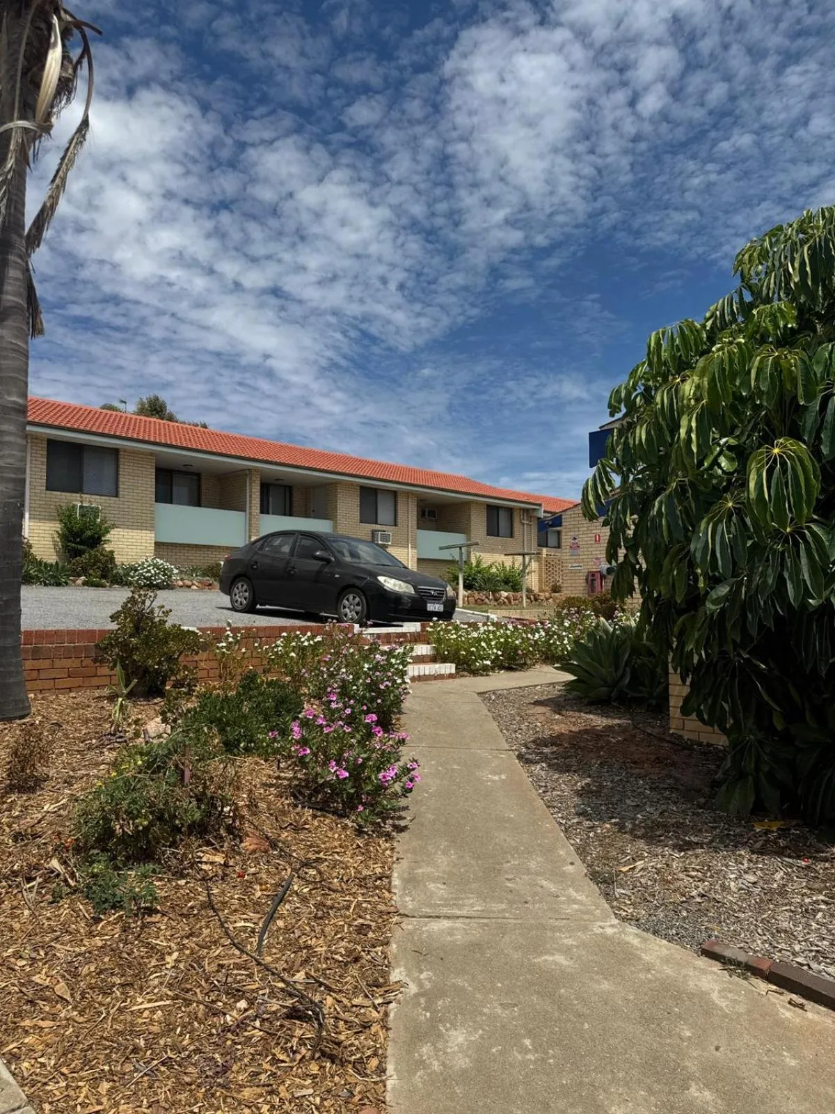 Property building in Ocean View Villas